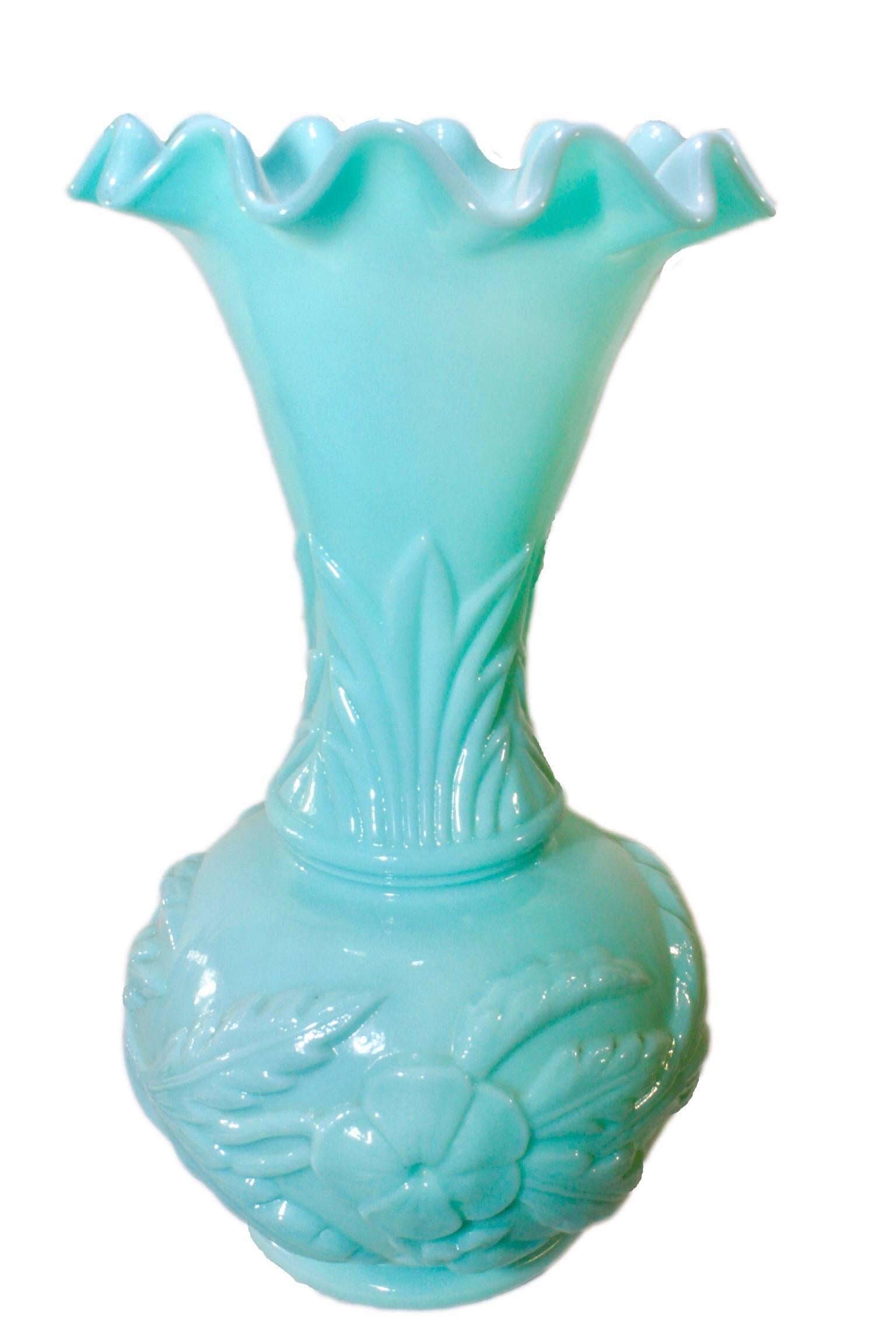 Fait main Vase en verre opalin Art Nouveau:: couleur menthe Portieux Vallerysthal:: français:: années 1900