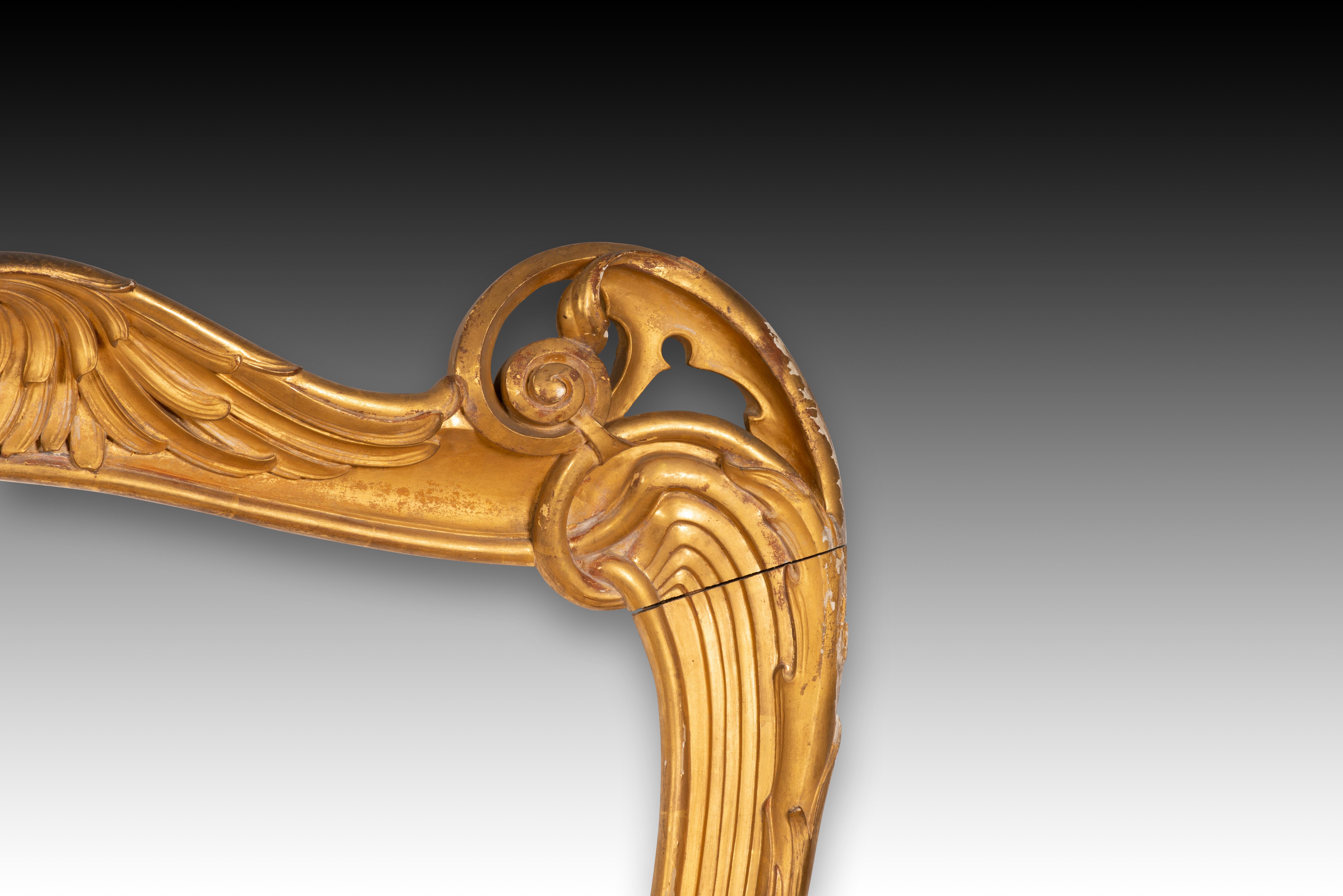 Cadre Art nouveau ou moderniste. Bois sculpté. Circa 1900. Bon état à Madrid, ES