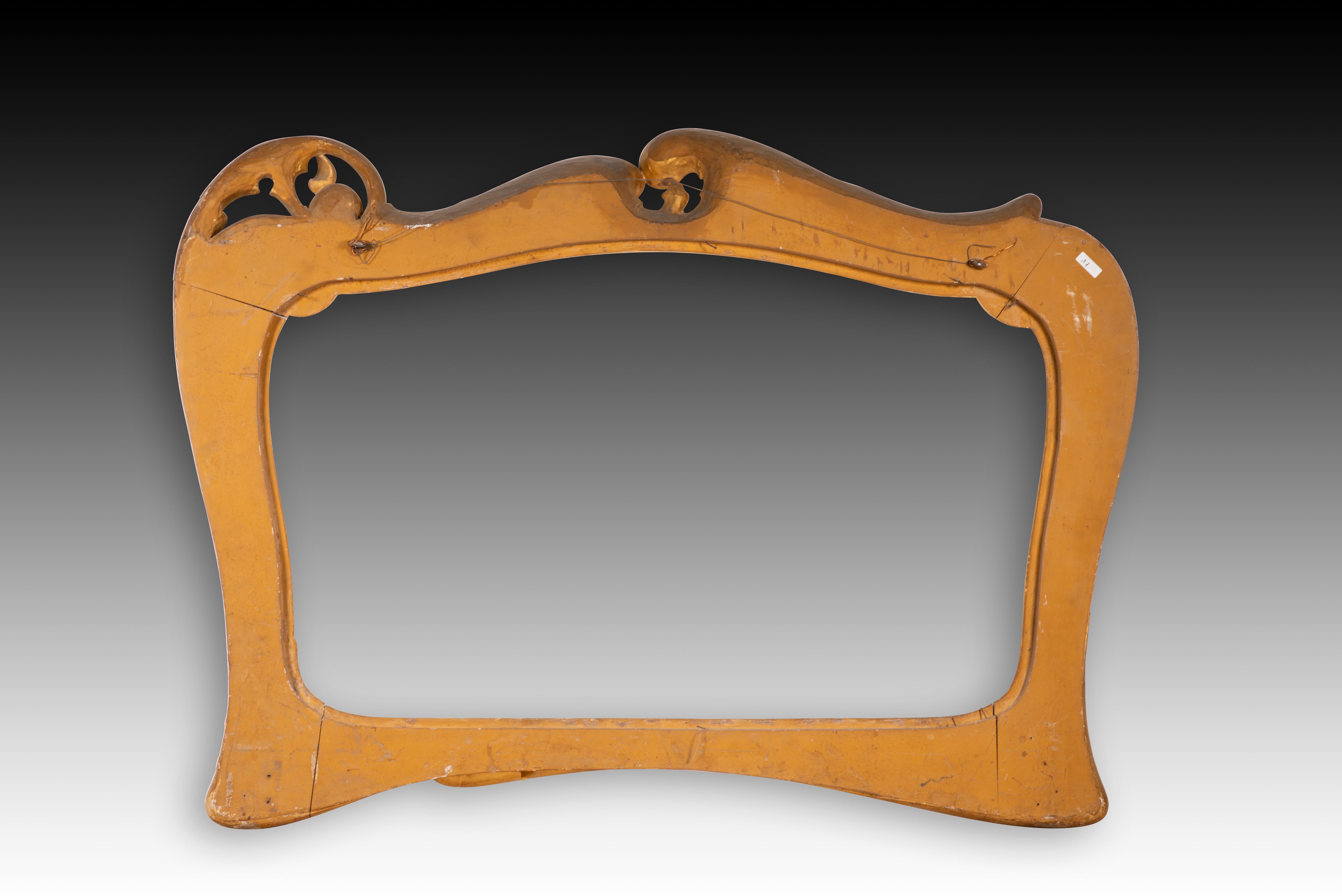 Cadre Art nouveau ou moderniste. Bois sculpté. Circa 1900. 1