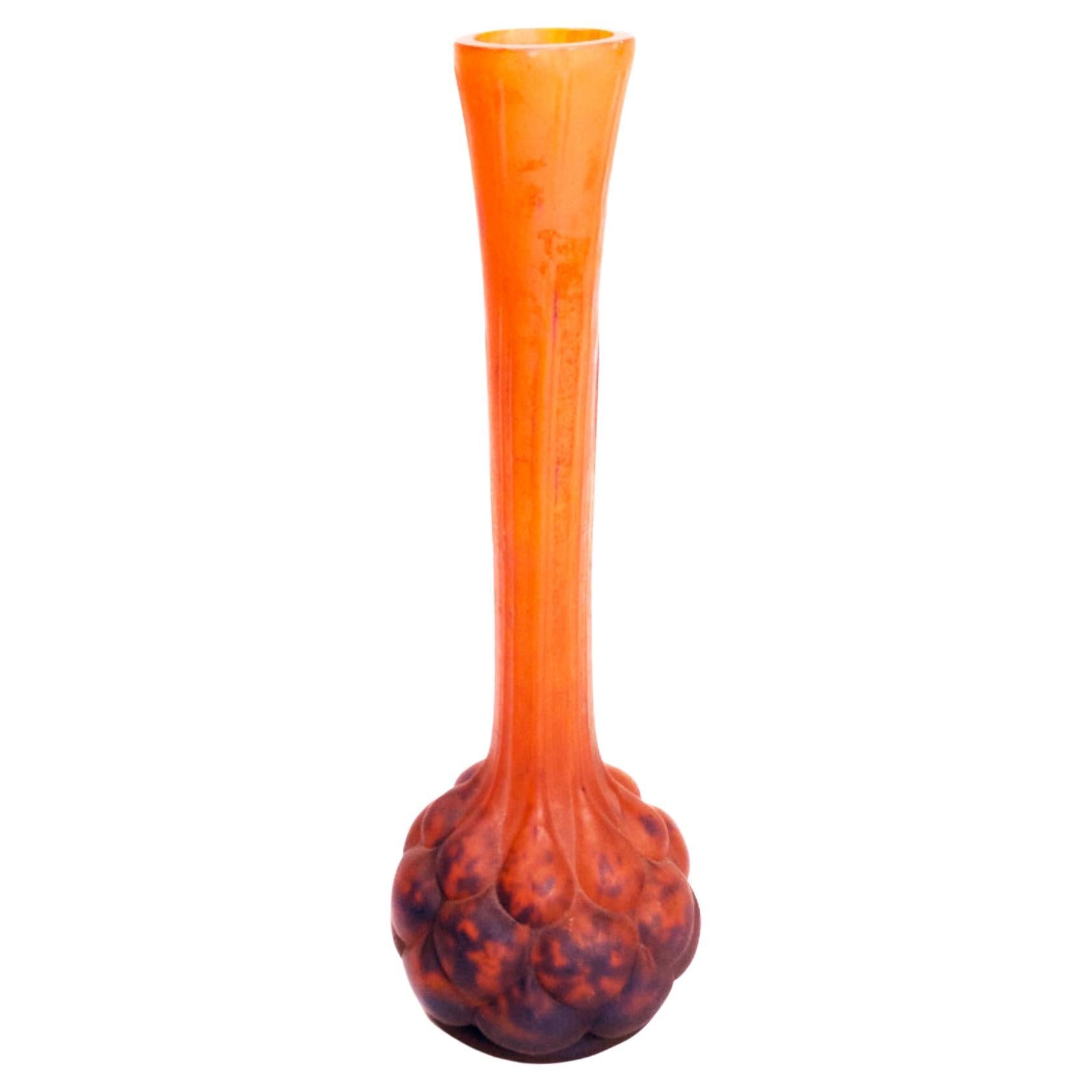 Art Nouveau Vase en verre orange Verrière d' Art Lorrain