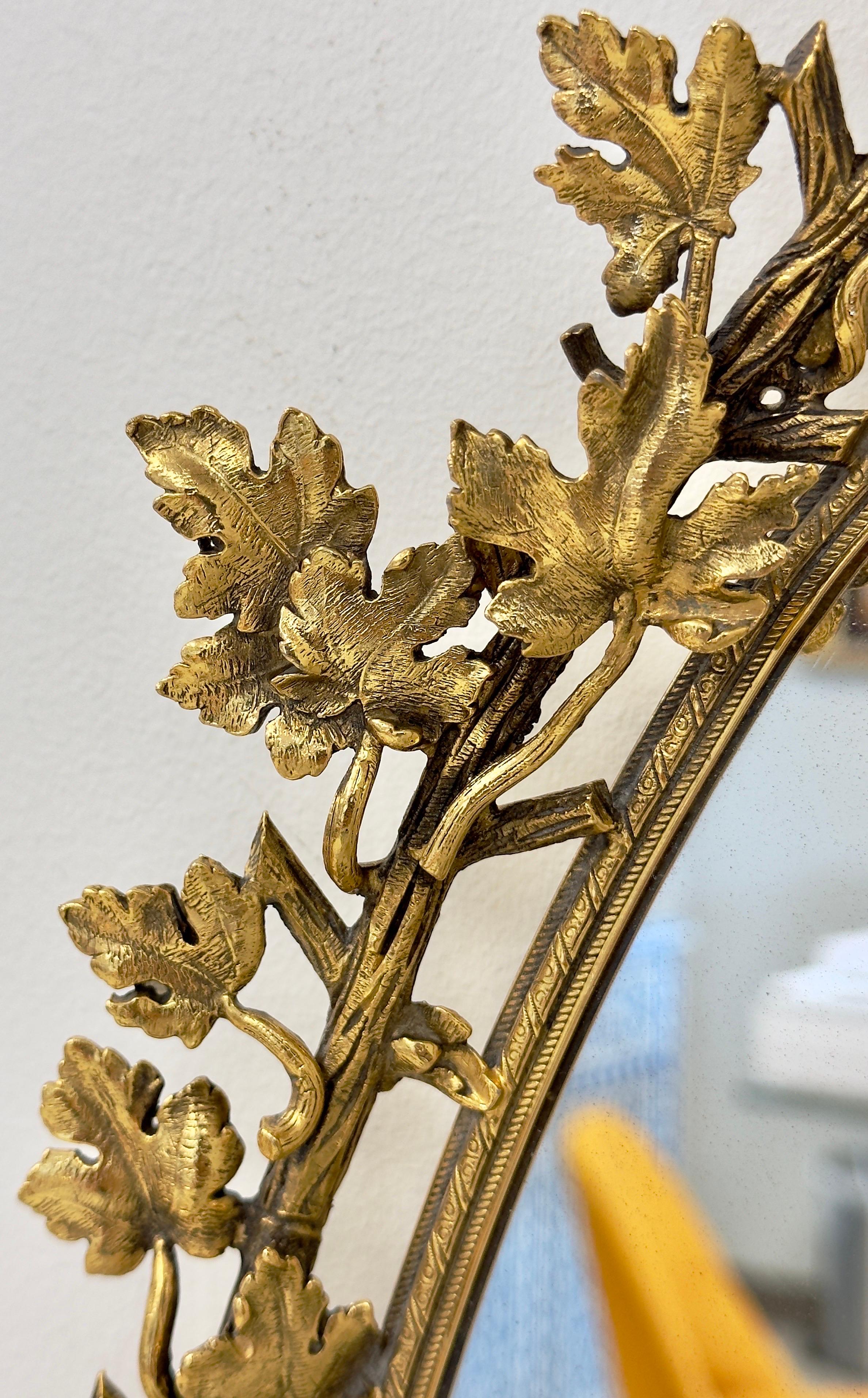Art Nouveau Oval Messing Blatt Design Rahmen Wand oder Vanity Spiegel (Art nouveau)
