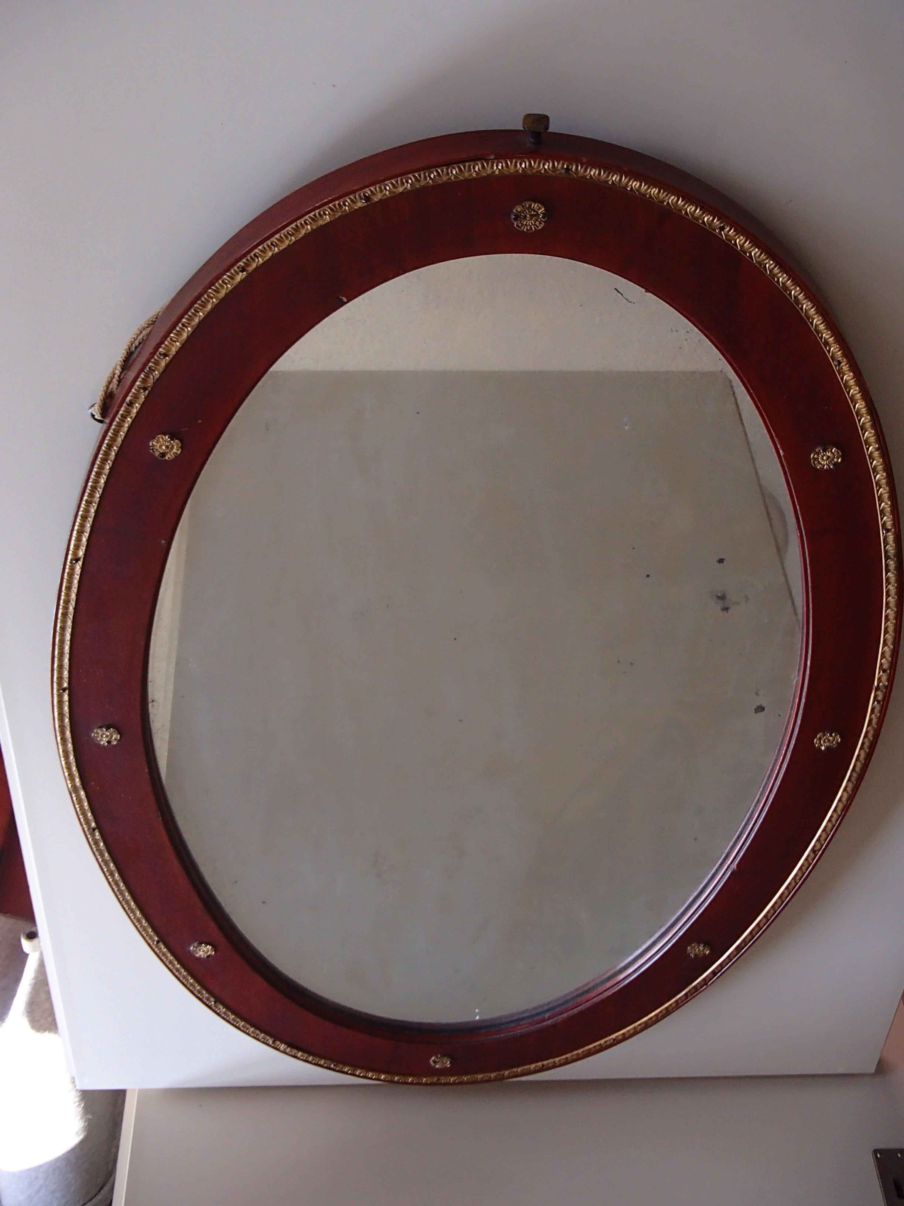 Art Nouveau Oval Mirror Wood and Brass Decorations In Good Condition In Weiningen, CH