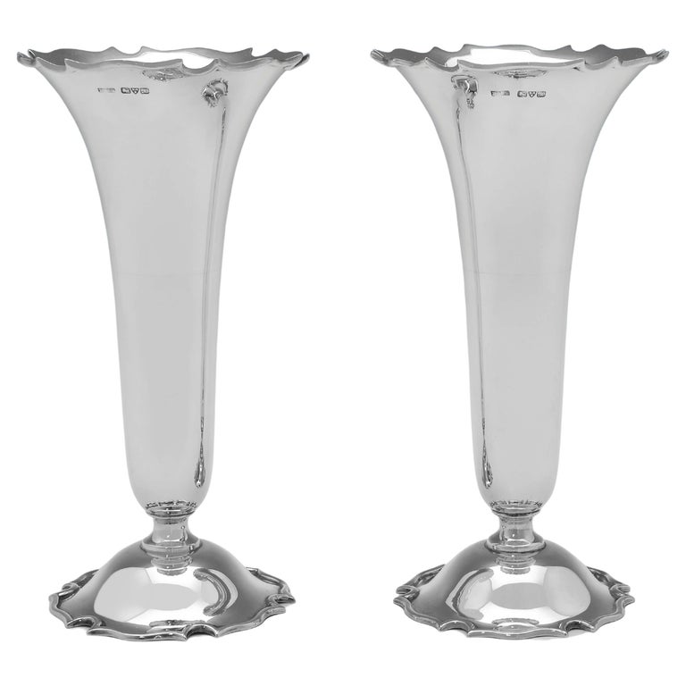 Art Nouveau Pair of Antique Sterling Silver Vases - Chester 1912 Z. Barraclough For Sale