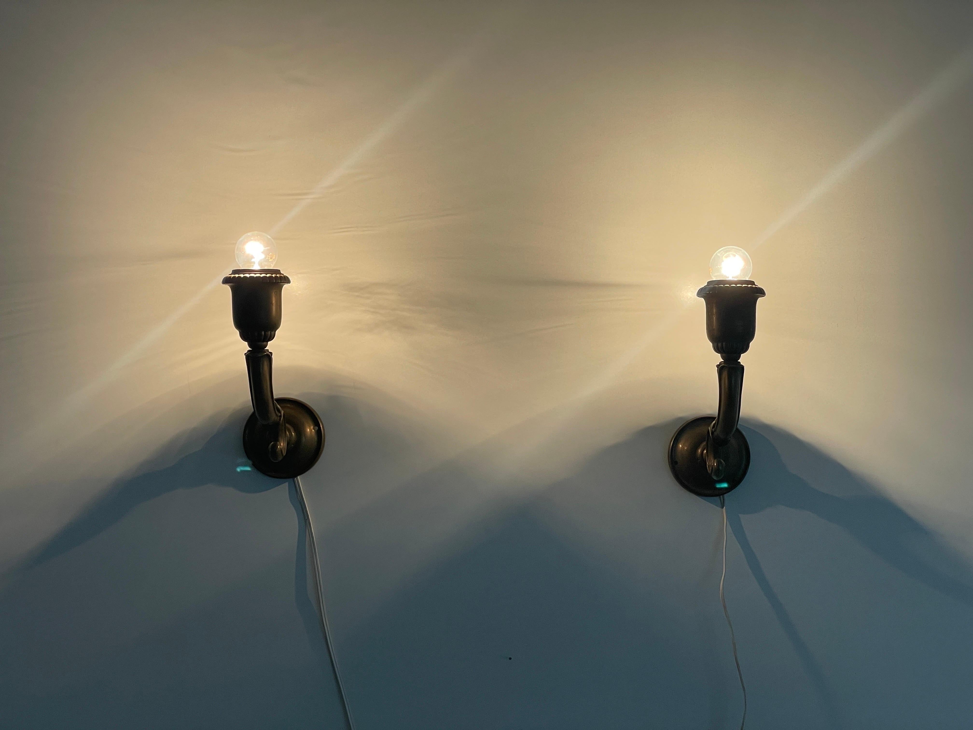 Coppia di lampade Art Nouveau in ottone, anni '40, Germania in vendita 4