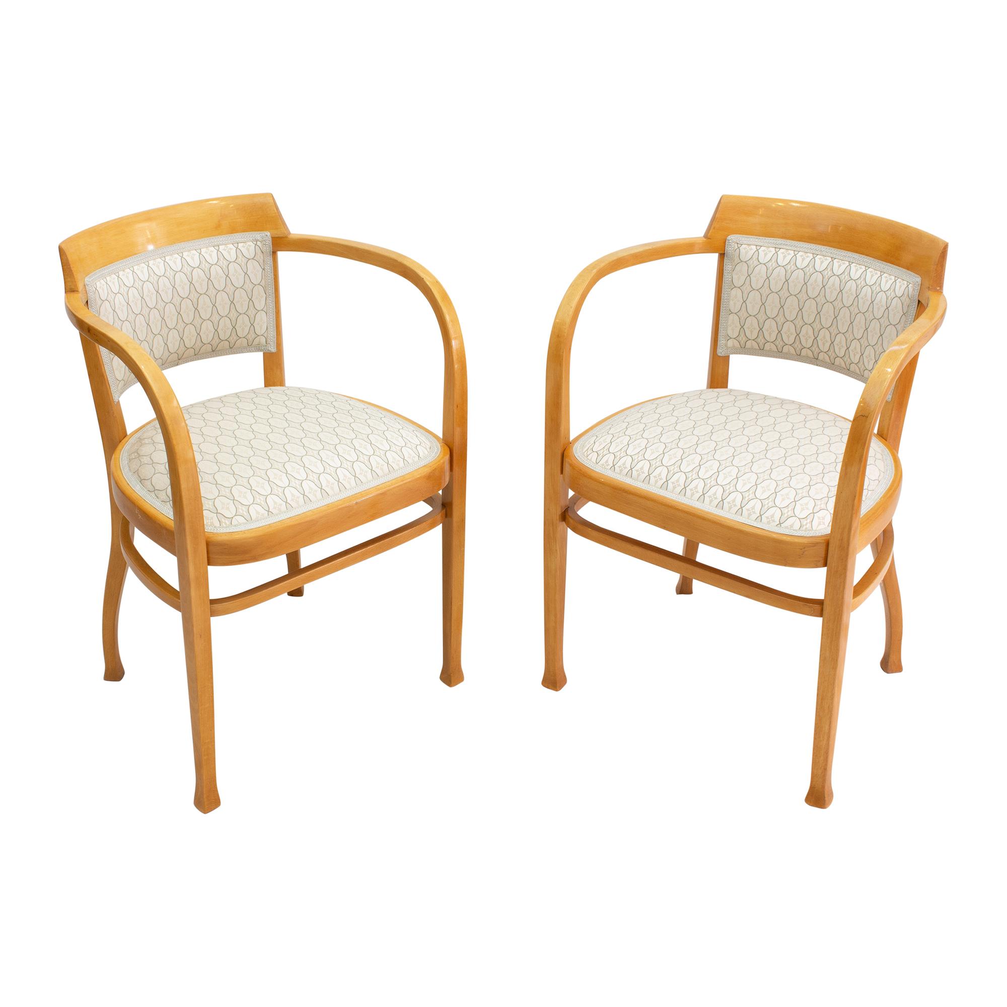 Art Nouveau Pair of Thonet Armchairs In Good Condition In Darmstadt, DE