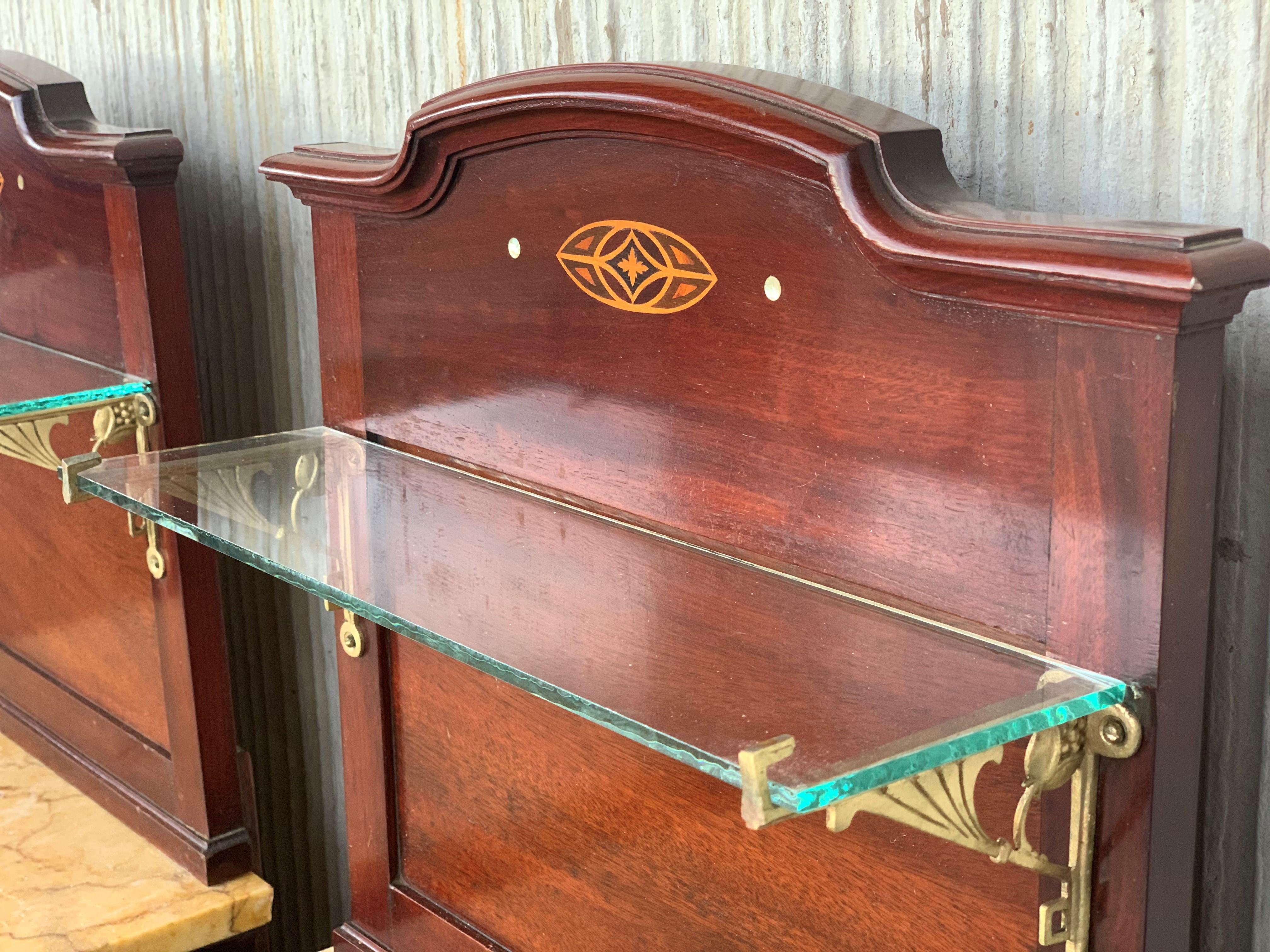 Art Nouveau Pair of Walnut Nightstands with Crest, Marble Top and Glass Shelve For Sale 2