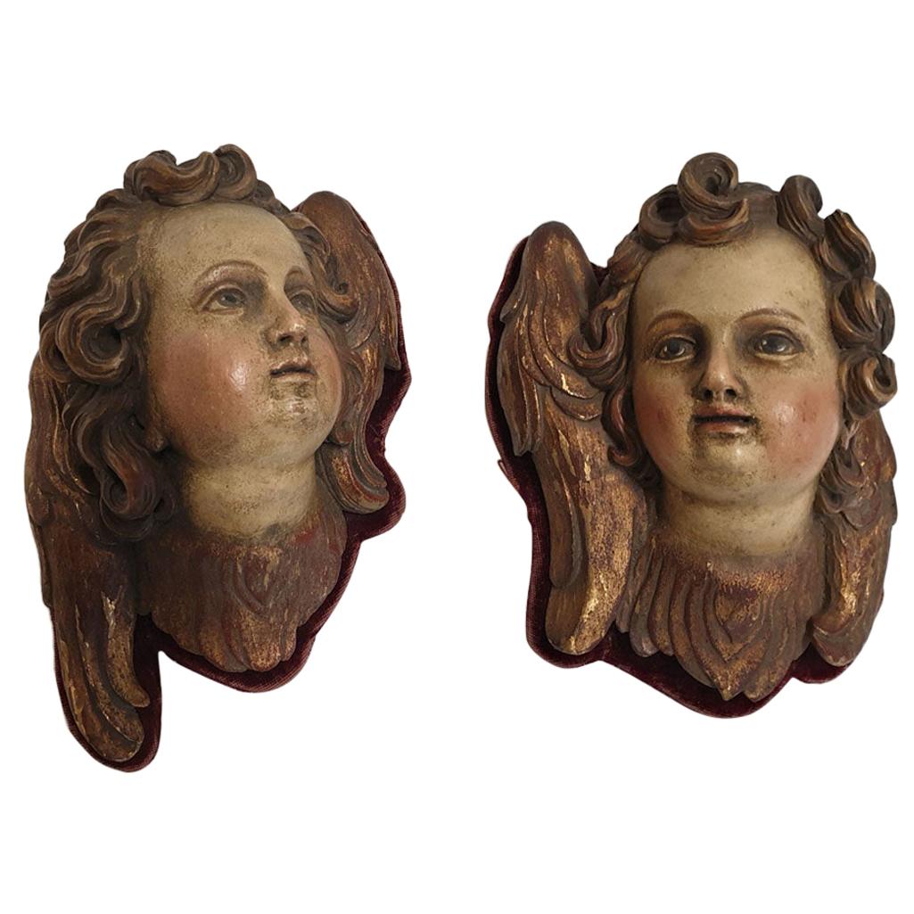 Art Nouveau Pair of Winged Putt Heads Gilded Wood For Sale