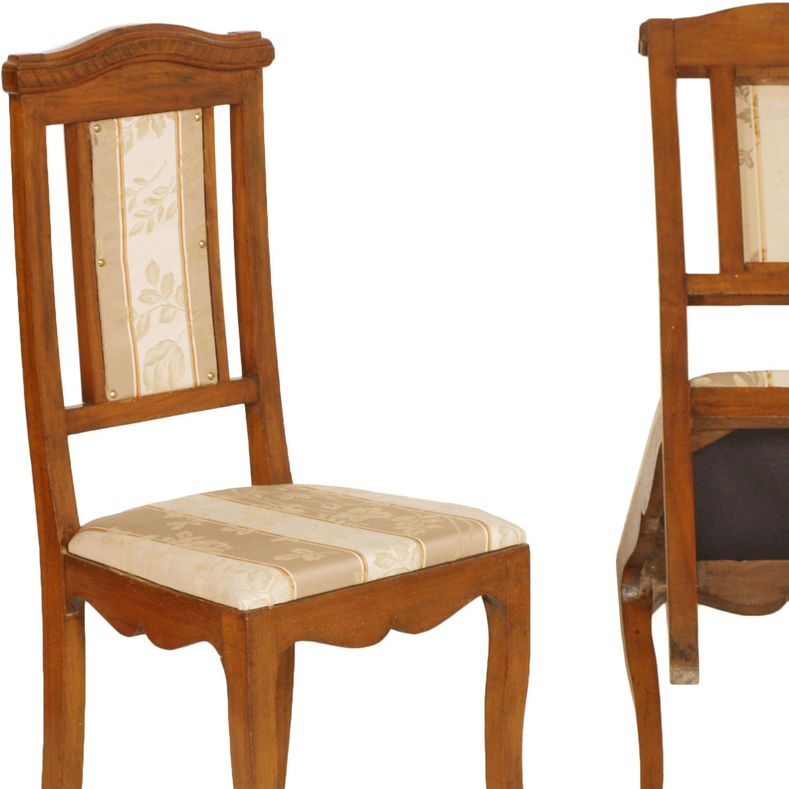 Art Nouveau Pair of Side Chairs in Walnut, Restored & New Upholstered For Sale 1