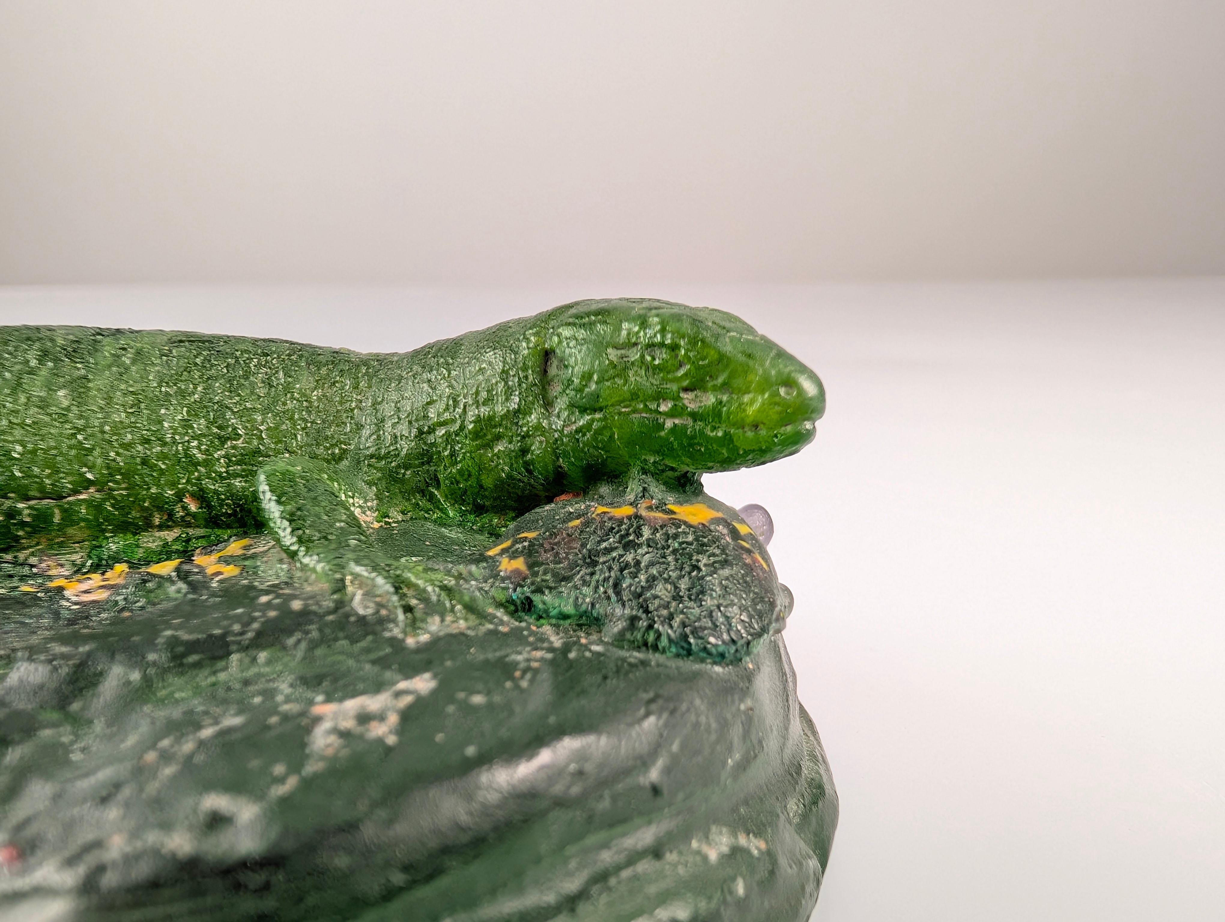 Art Nouveau Pâte de Verre Sculpture Lizard For Sale 3
