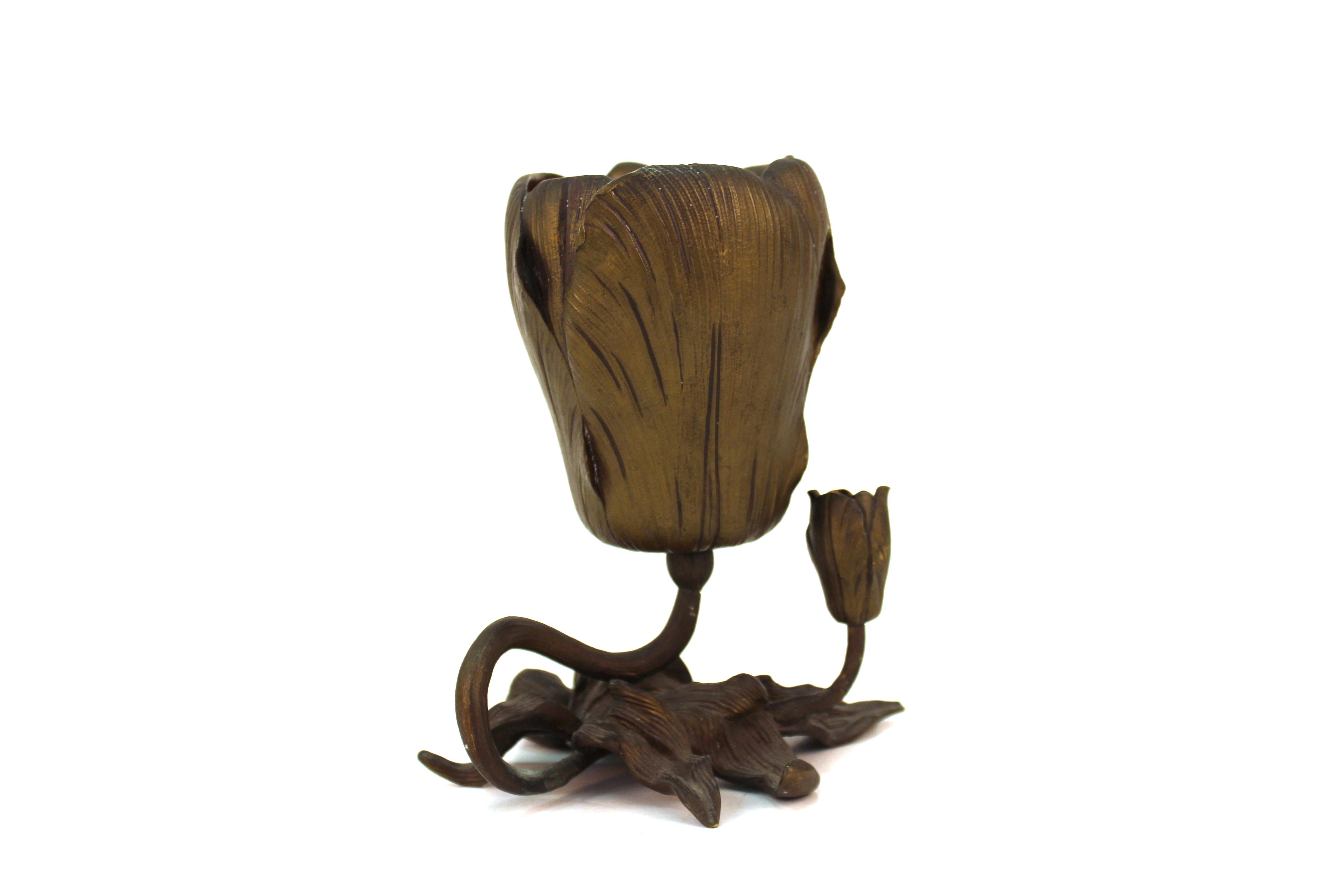 Art Nouveau Patinated Bronze Tulip Vase In Good Condition In New York, NY