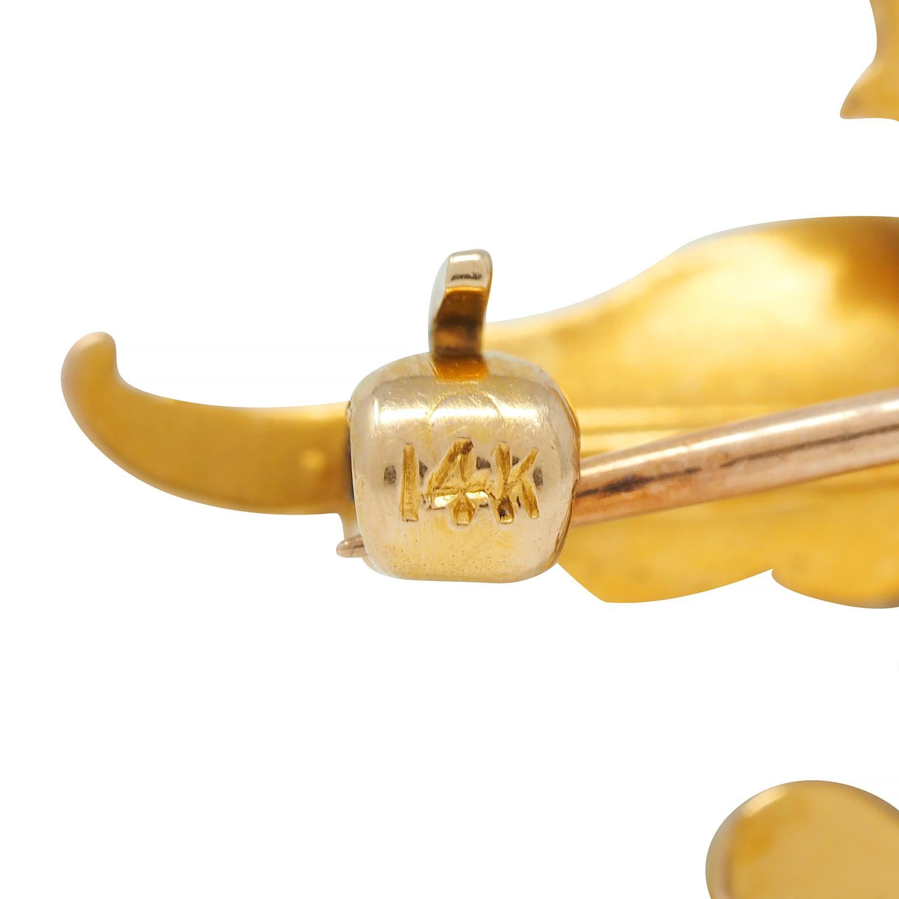 Art Nouveau Pearl 14 Karat Yellow Gold Antique Dragon Brooch For Sale 1
