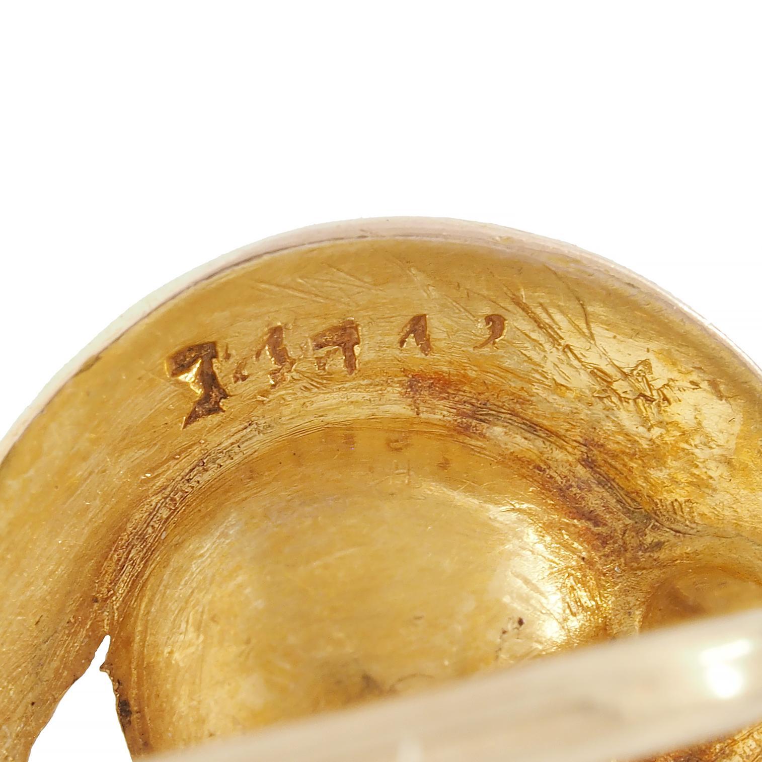 Art Nouveau Pearl Diamond 14 Karat Yellow Gold Antique Swirl Stickpin For Sale 2