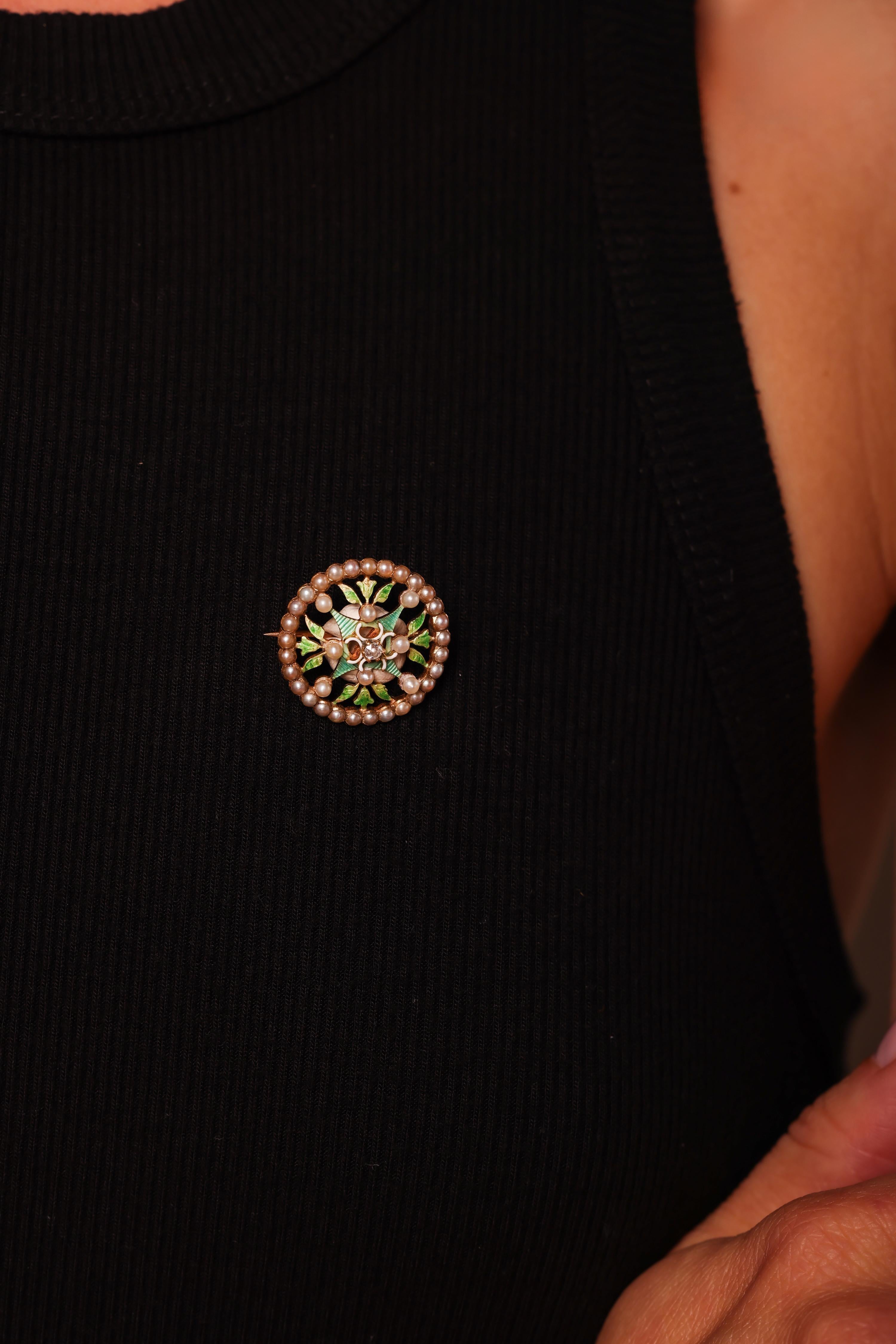 Art Nouveau Pearl Diamond 14K Yellow Gold Enamel Brooch In Excellent Condition For Sale In Beverly Hills, CA