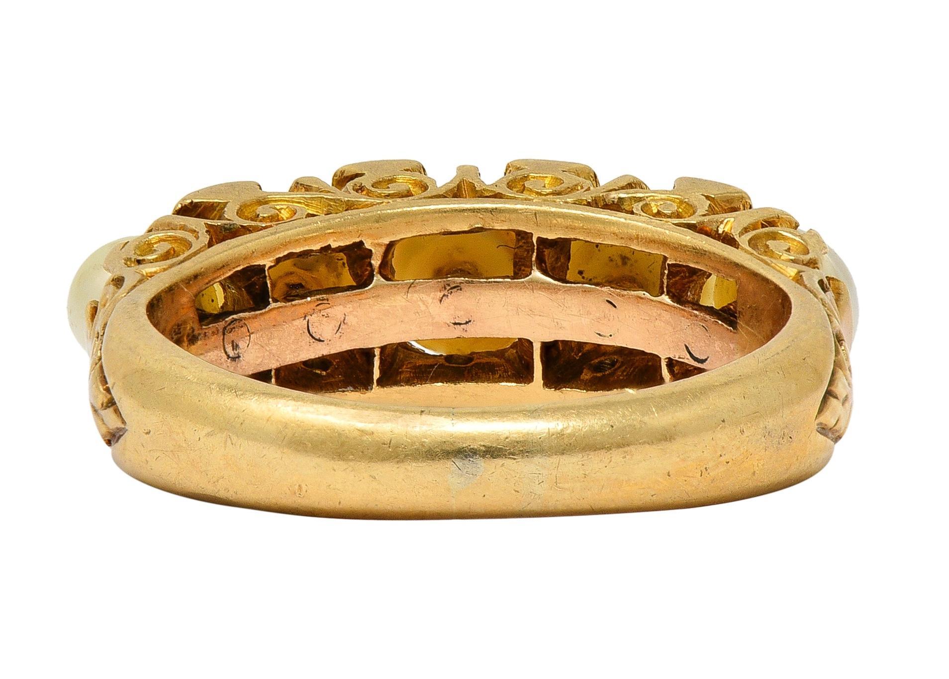 Donna Anello Art Nouveau con perla e diamante in oro giallo 18 carati a fascia antica in vendita