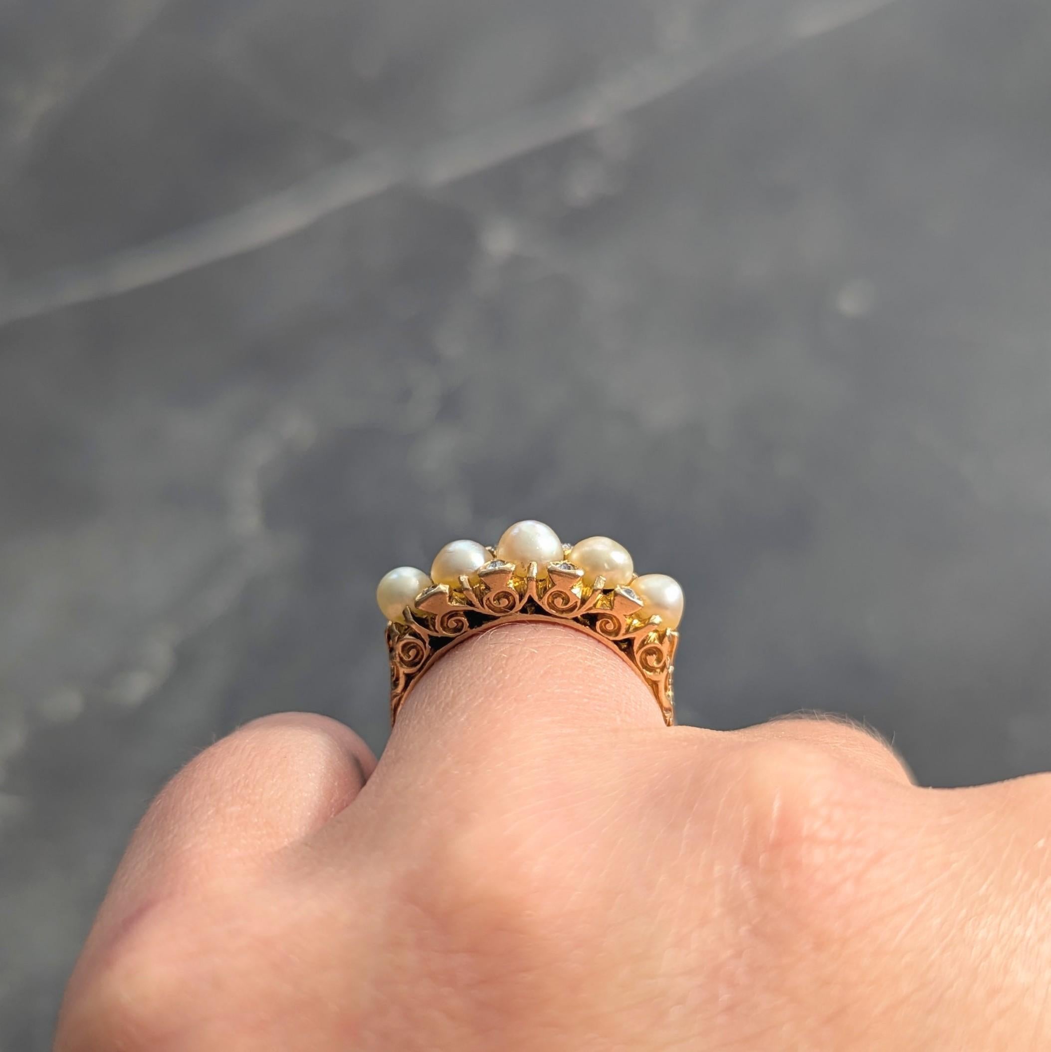 Anello Art Nouveau con perla e diamante in oro giallo 18 carati a fascia antica in vendita 4