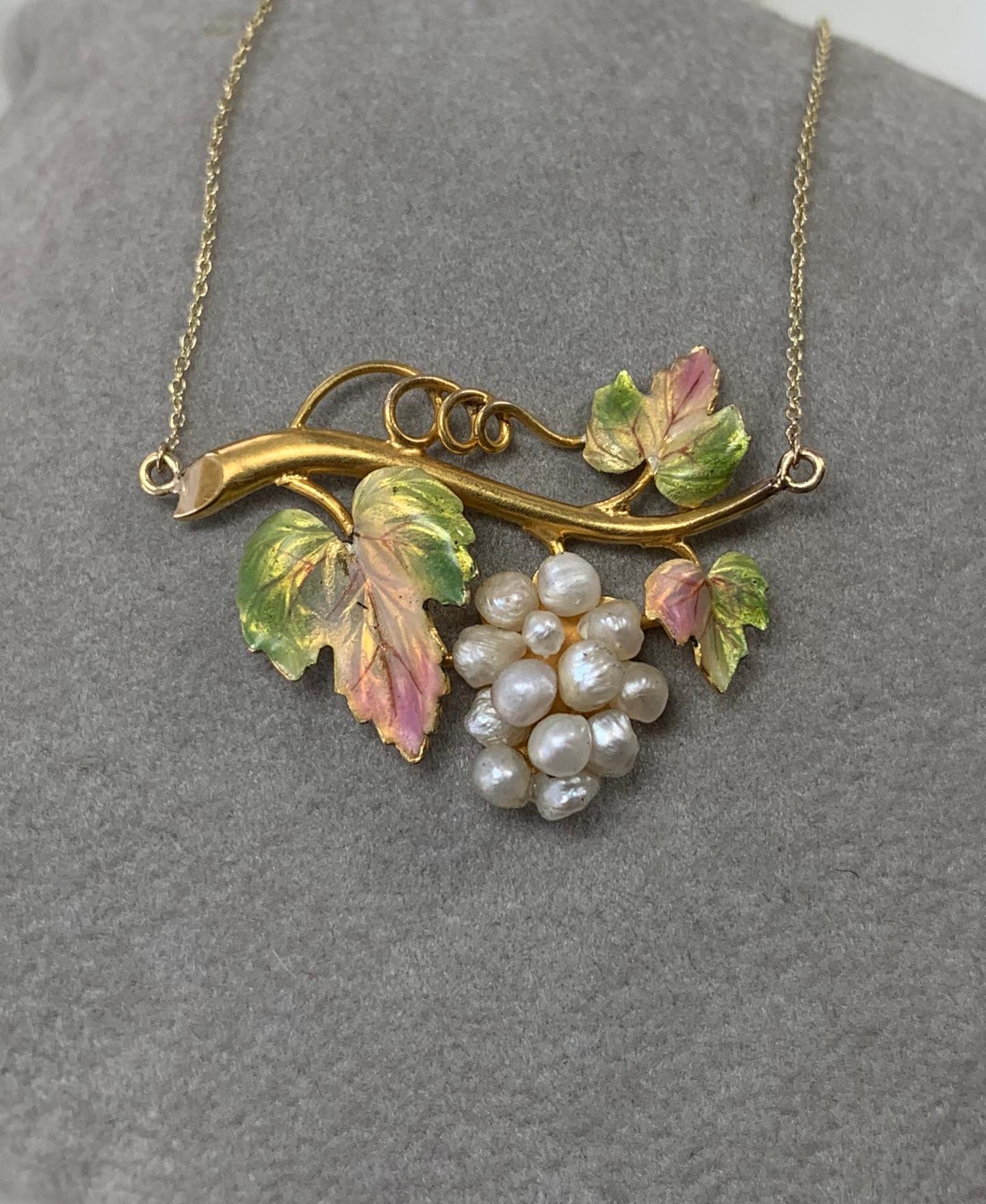 Art Nouveau Pearl Grape Cluster Vine Enamel Pendant Necklace Antique Gold For Sale 4