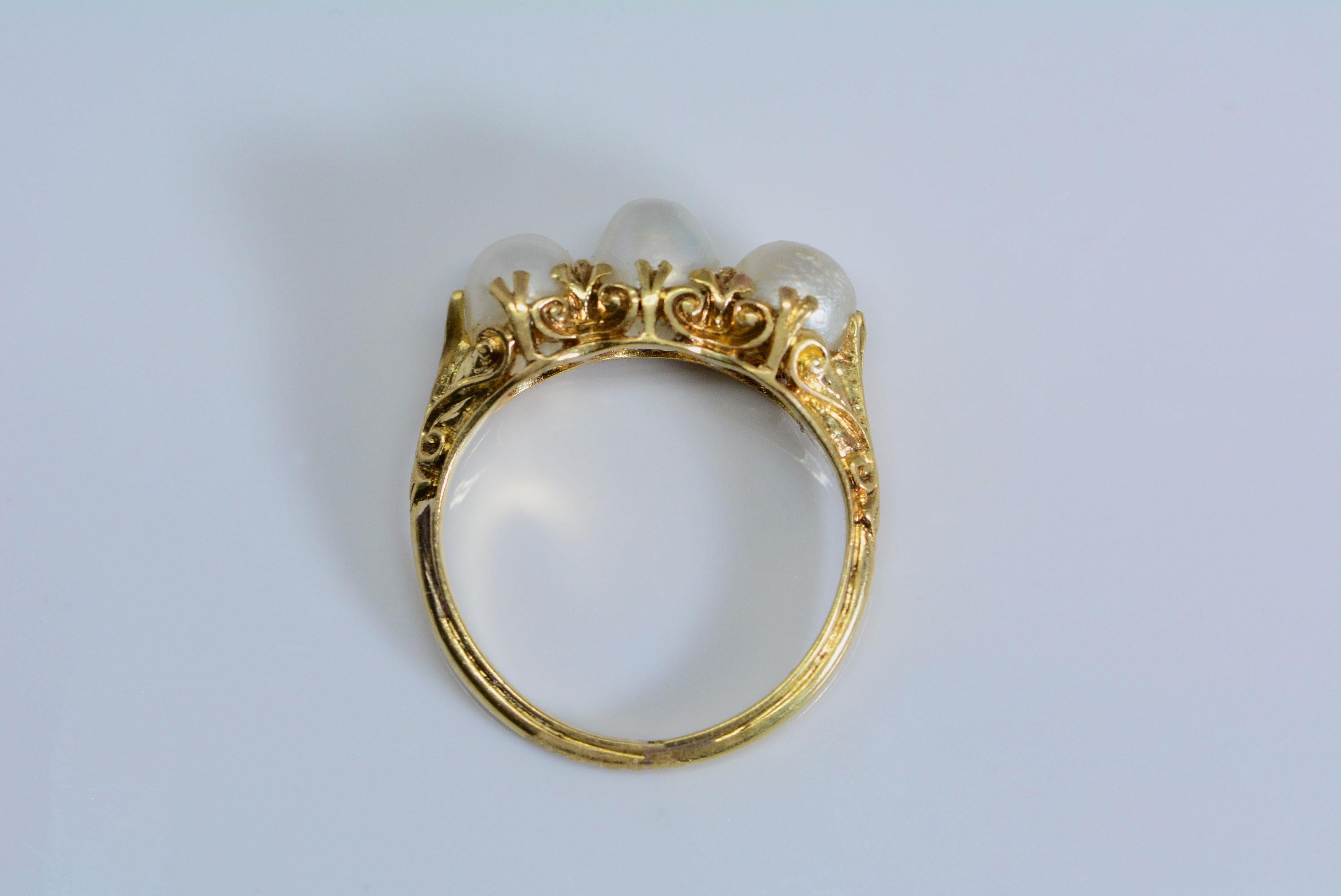 Art Nouveau Pearl Ring 18 Karat Gold 2