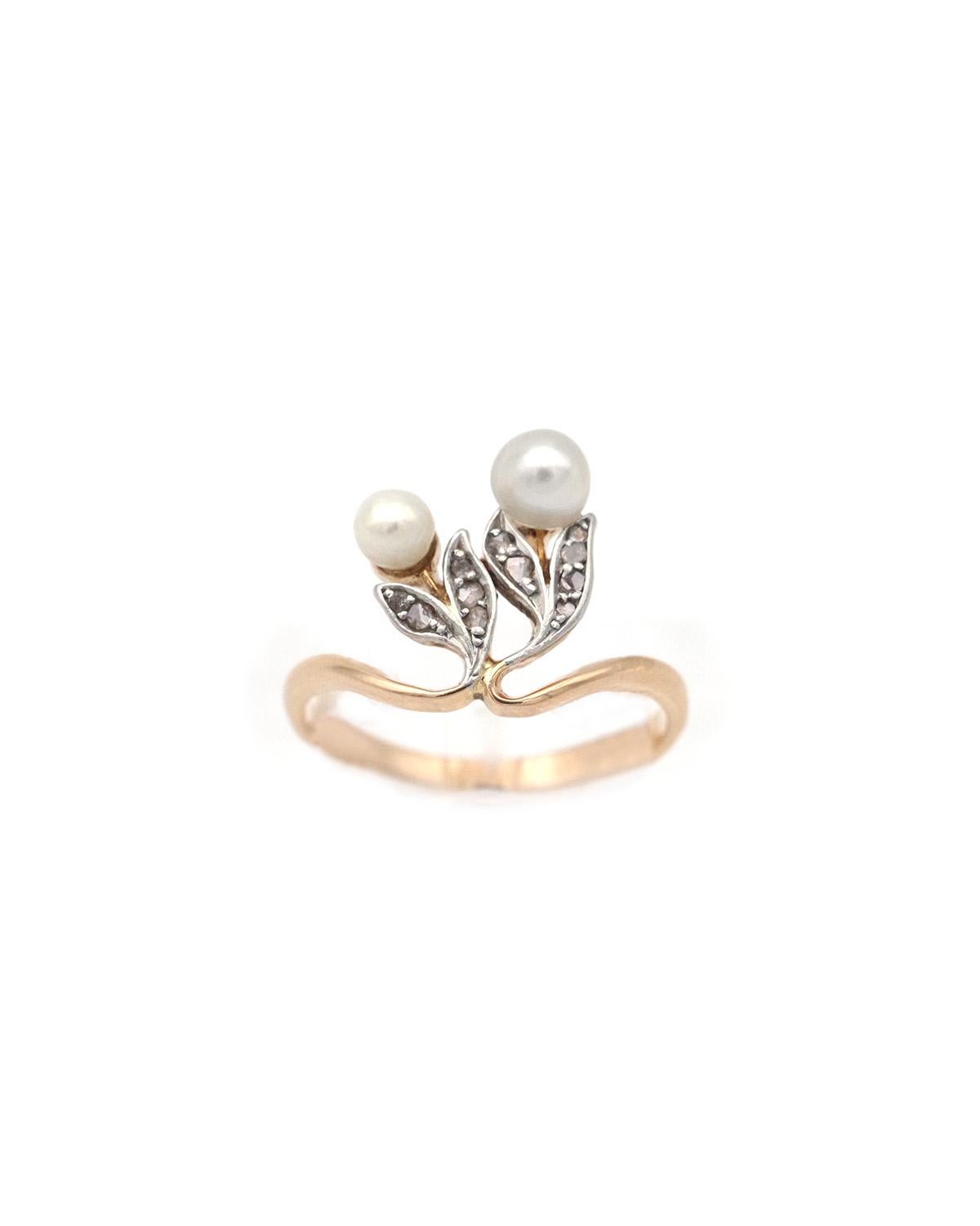 Anello con perle Art Nouveau in oro 18k e platino, anello edoardiano in vendita 1