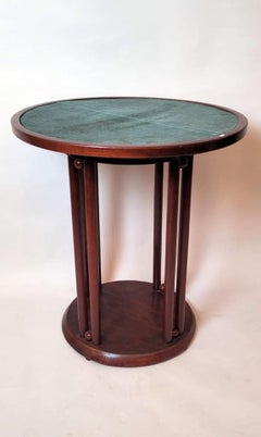 Table sur piédestal Art nouveau par Jacob et Josef Kohn