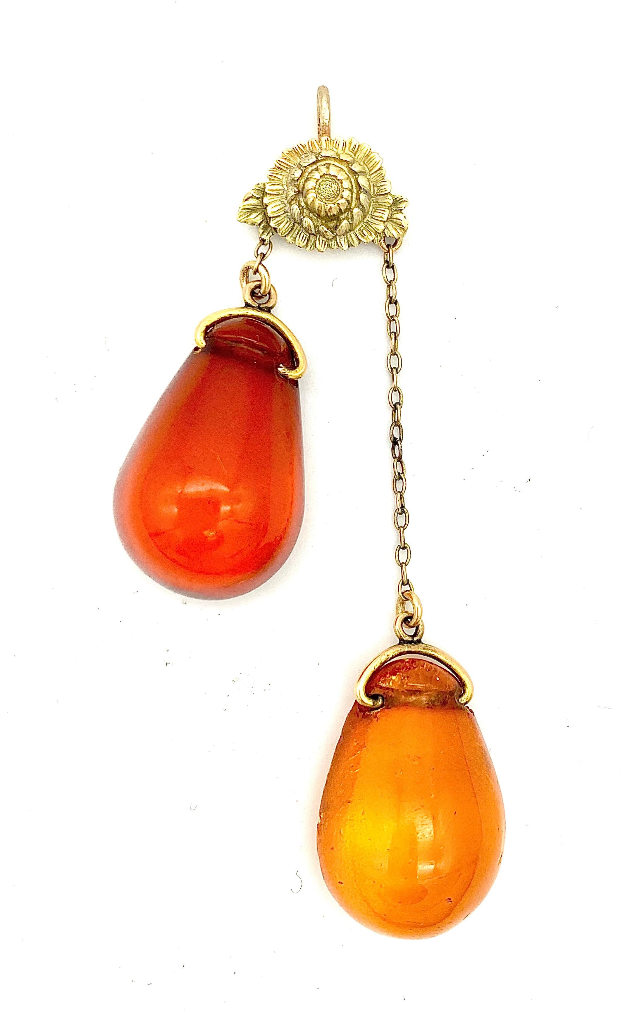 Art Nouveau Pendant 14 Karat Gold Flower Two Colour Transparant Amber   