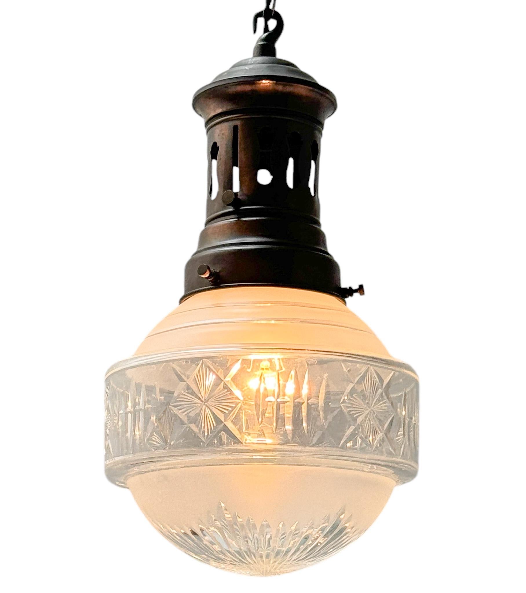 Early 20th Century Art Nouveau Pendant Lamp, 1900s