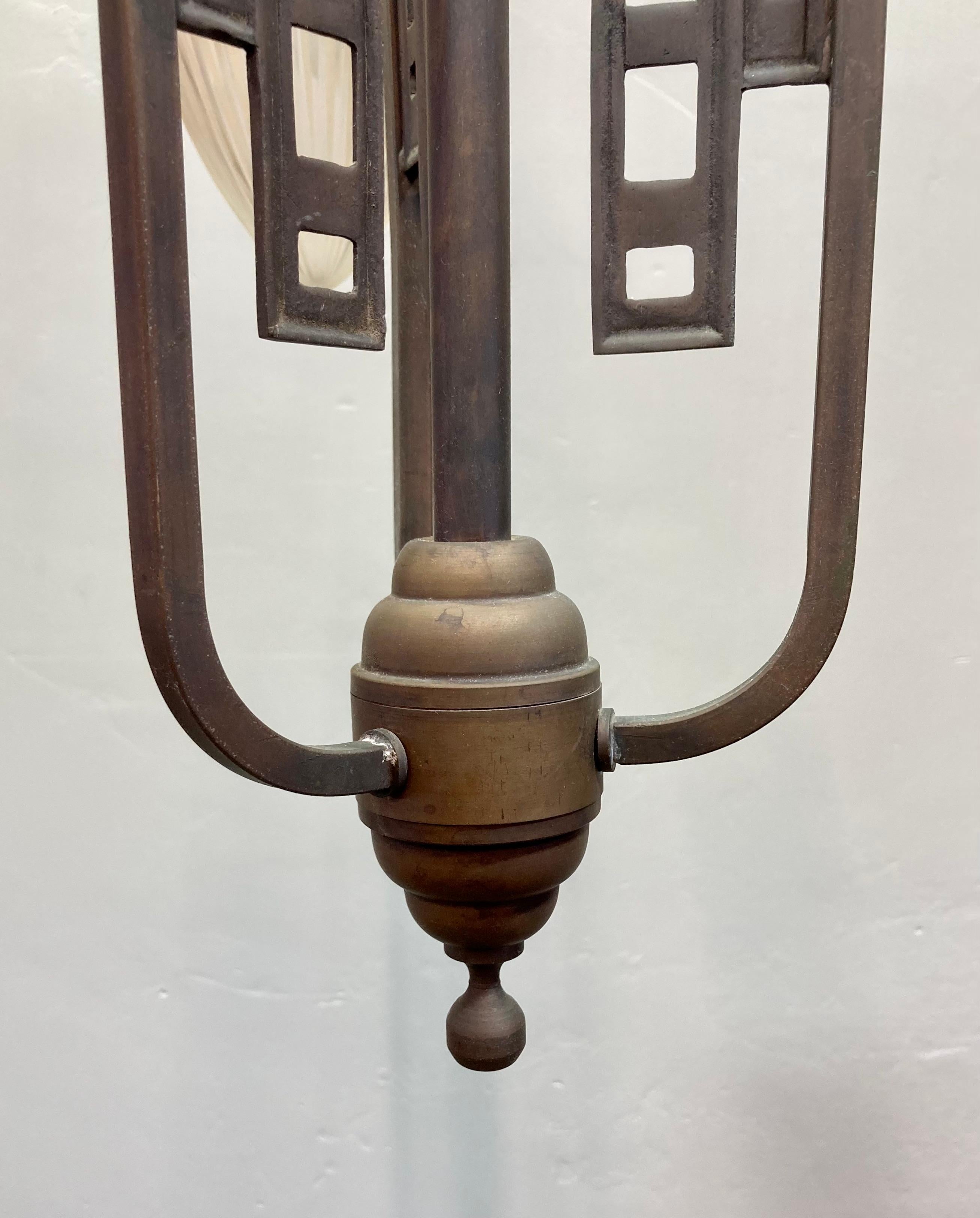 Early 20th Century Art Nouveau Pendant Lamp For Sale