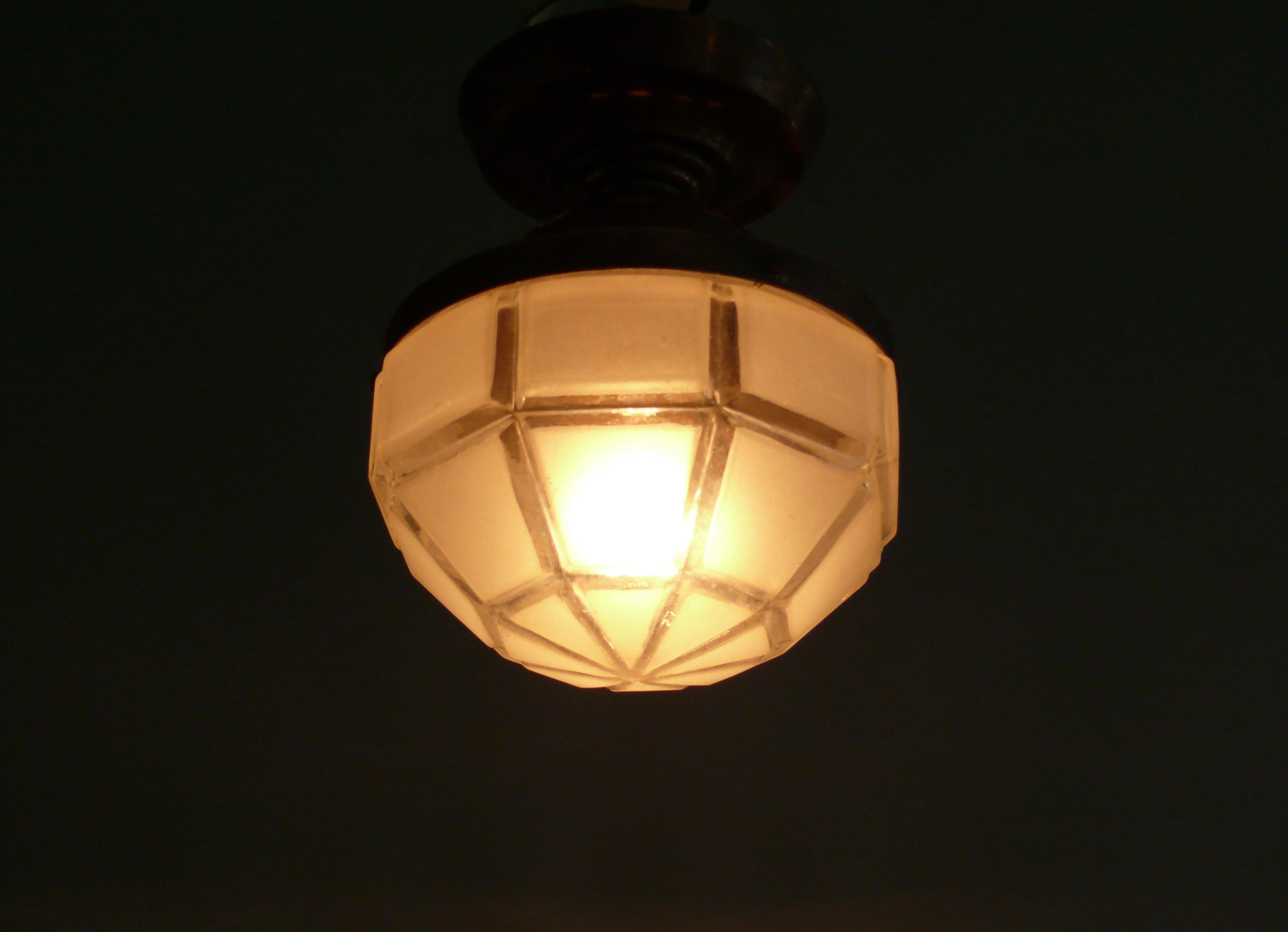 Art Nouveau Pendant Light, 1910s - 1930s In Good Condition For Sale In Schwerin, MV