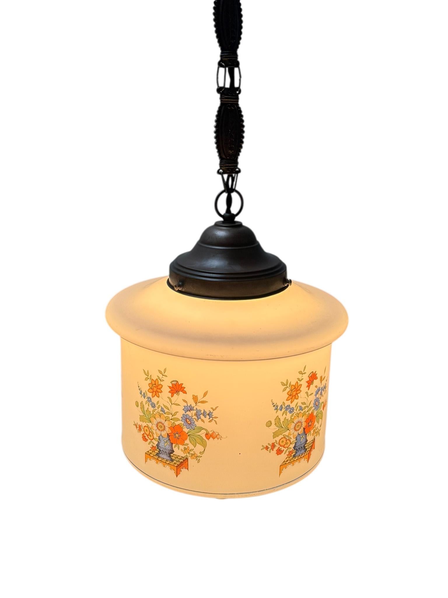 Lampada a sospensione Art Nouveau con paralume originale in vetro dipinto a mano, 1900 in vendita 6