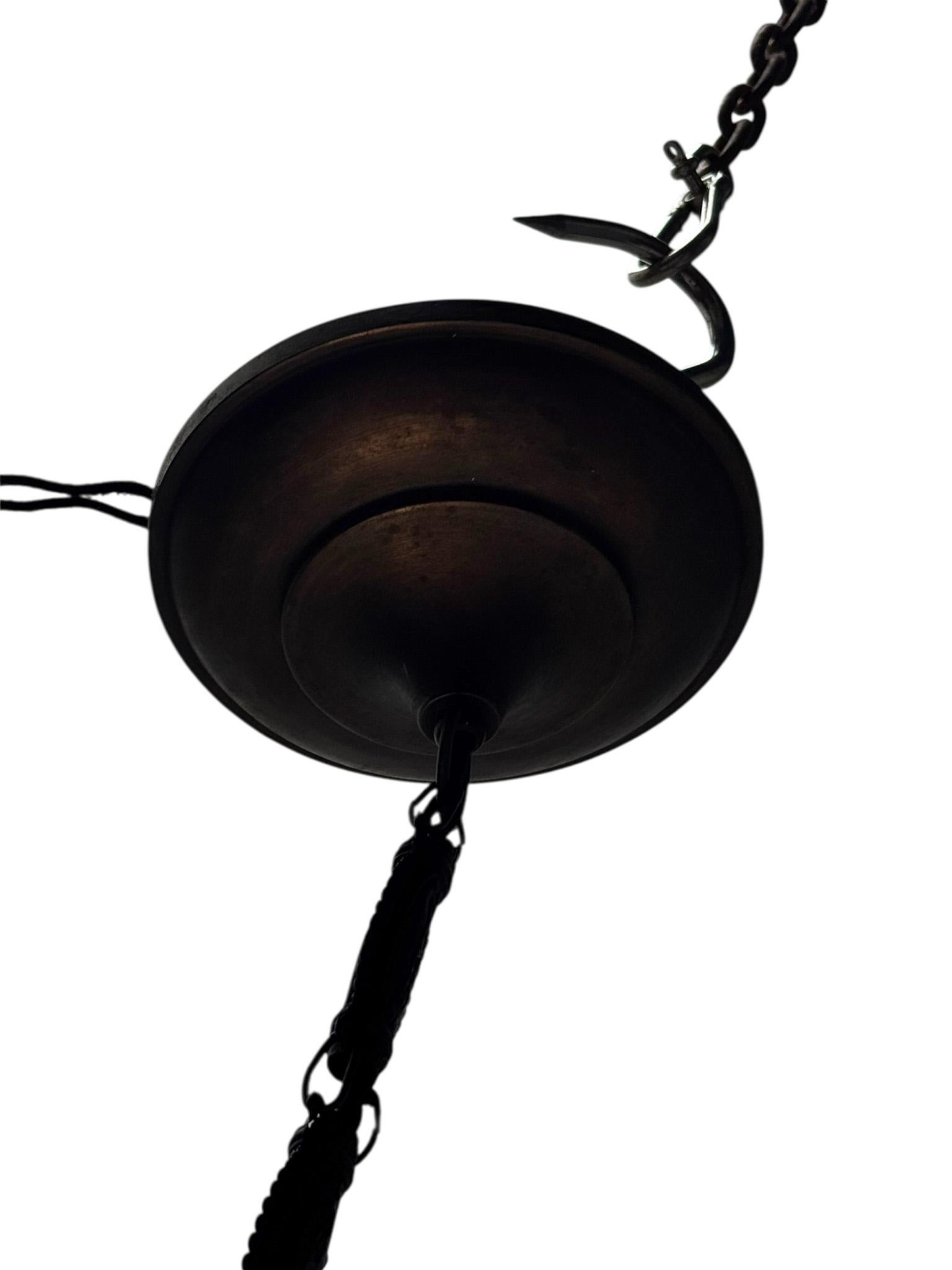 Lampada a sospensione Art Nouveau con paralume originale in vetro dipinto a mano, 1900 in vendita 2