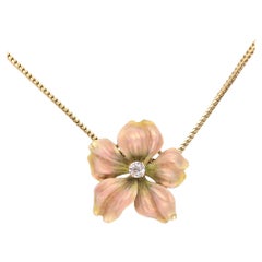 Art Nouveau Anhänger Pink Emaille spät 1800 mit Diamant 14 Karat Gelbgold