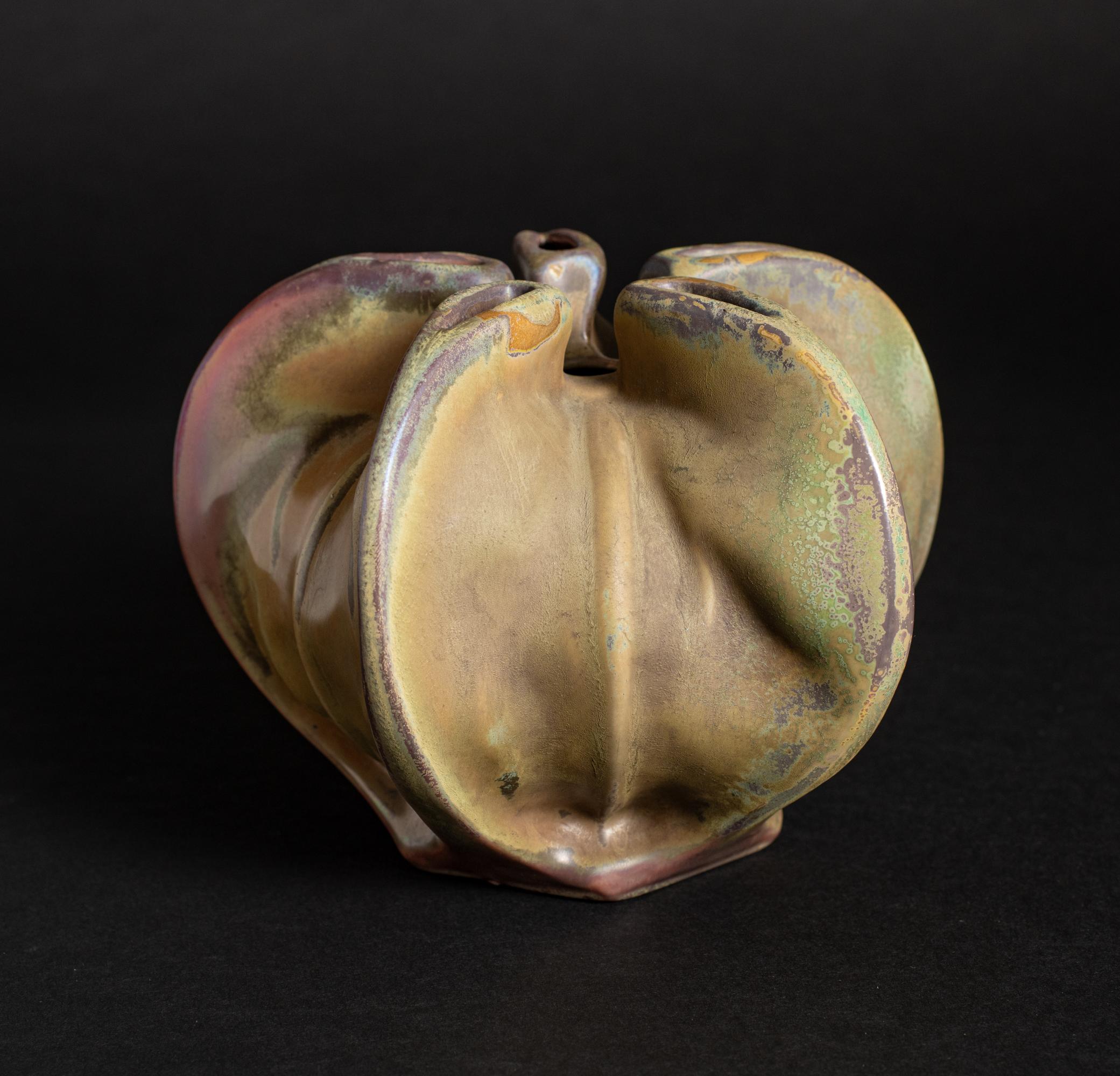 Art nouveau Vase Perianth Art Nouveau d'Ernest Bussiere