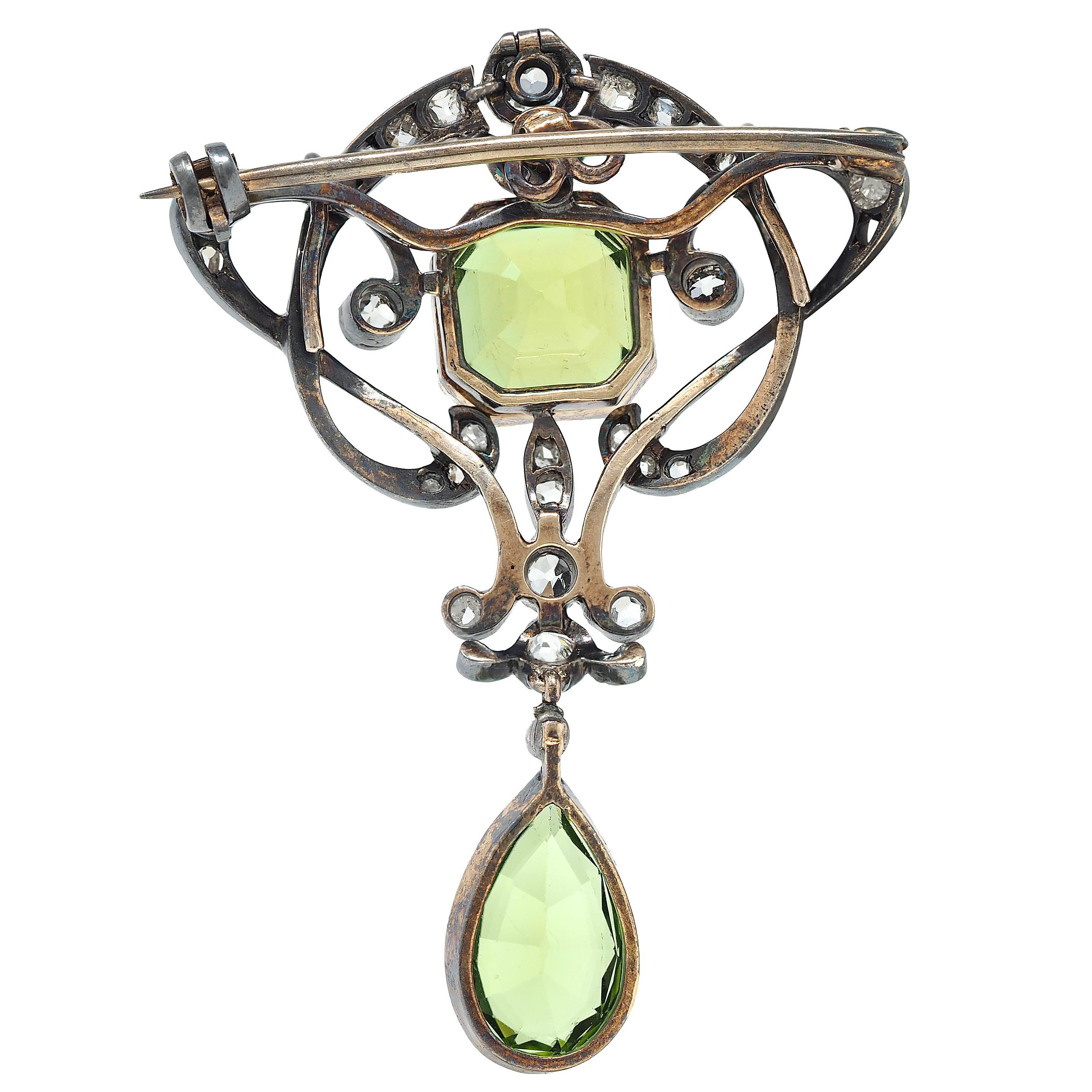 Art Nouveau Peridot Diamond 14K Gold Silver Antique Whiplash Pendant Brooch In Excellent Condition For Sale In Philadelphia, PA