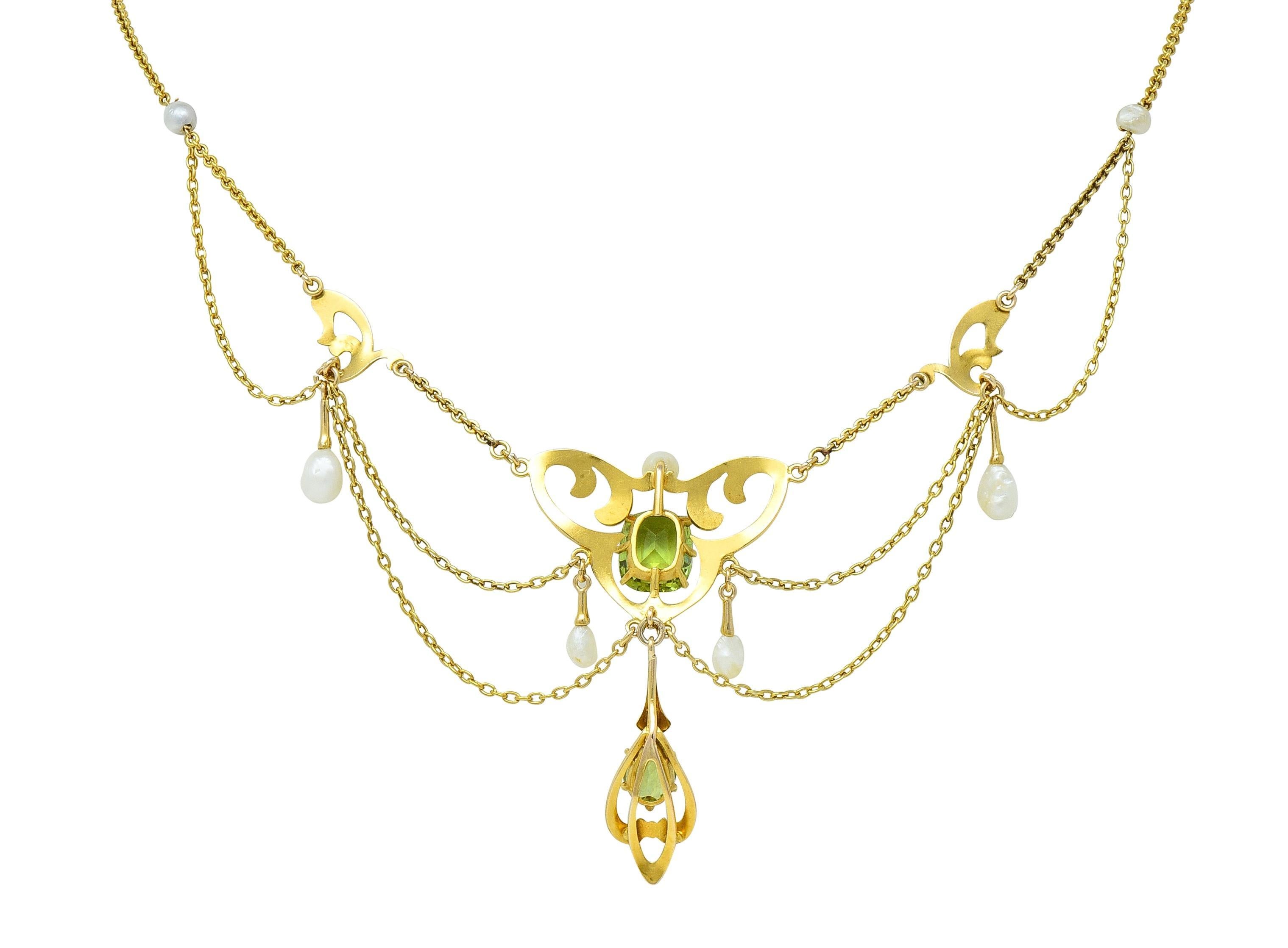 Women's or Men's Art Nouveau Peridot Pearl 14 Karat Yellow Gold Festoon Antique Drop Necklace For Sale