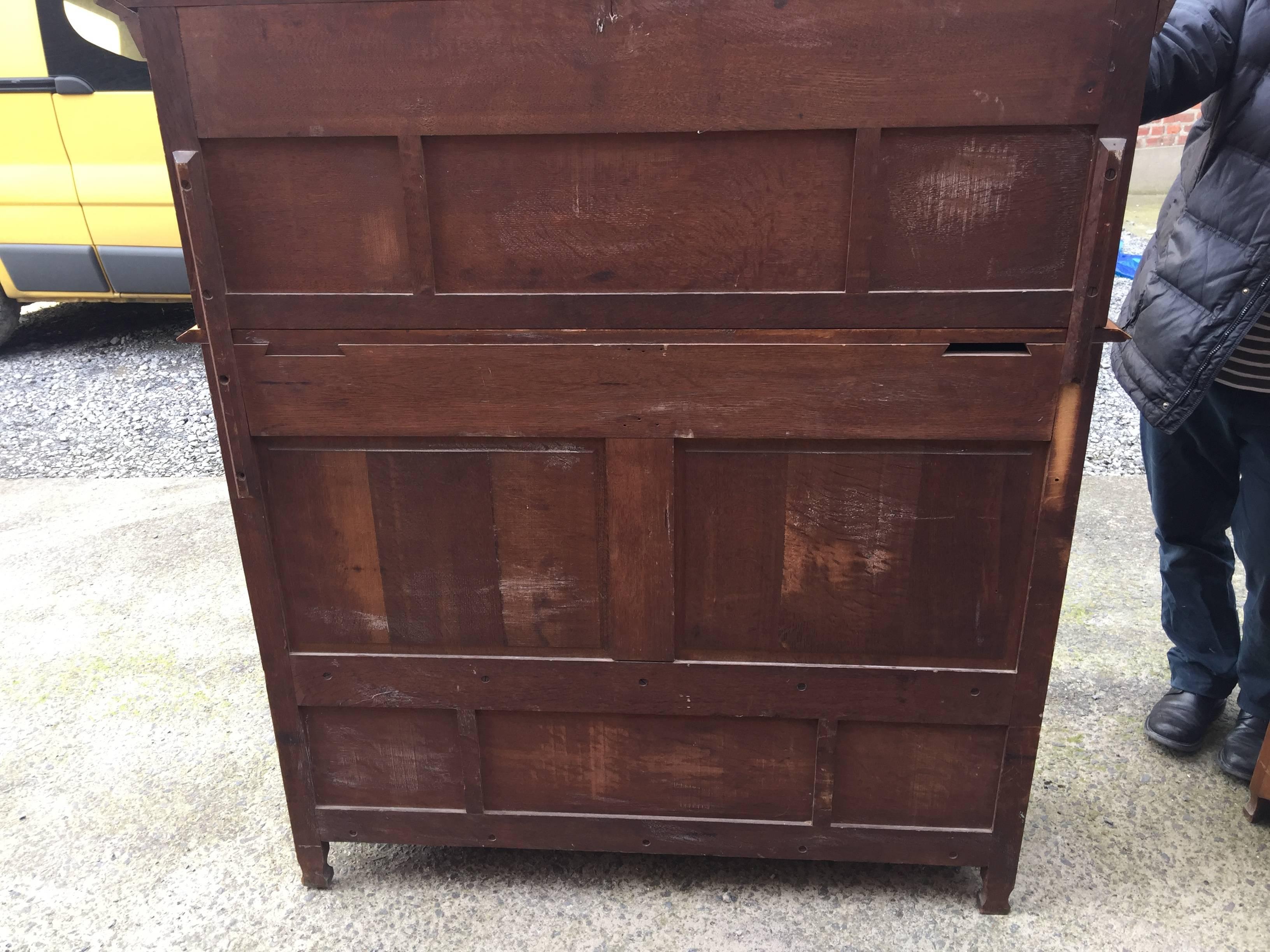 Early 20th Century Art Nouveau Period Oak Dresser, Belgium, circa 1900 For Sale