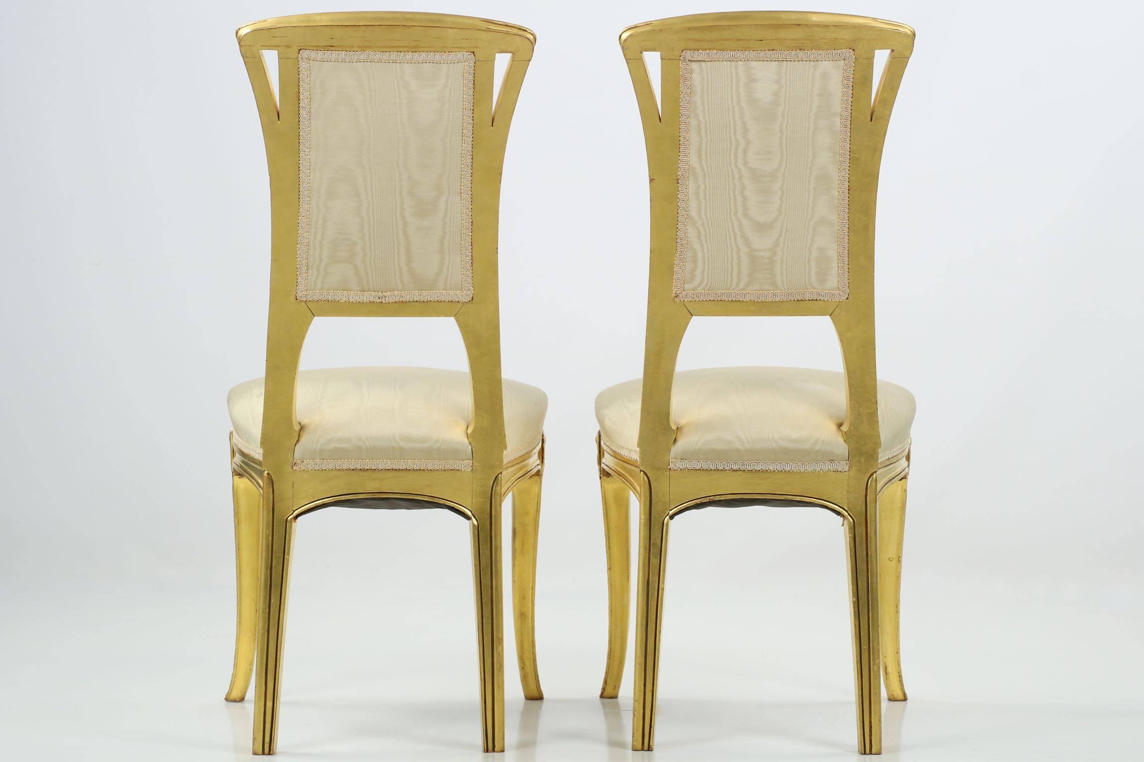 Art Nouveau Period Pair of Carved Giltwood Antique Side Chairs, 20th Century In Excellent Condition In Shippensburg, PA