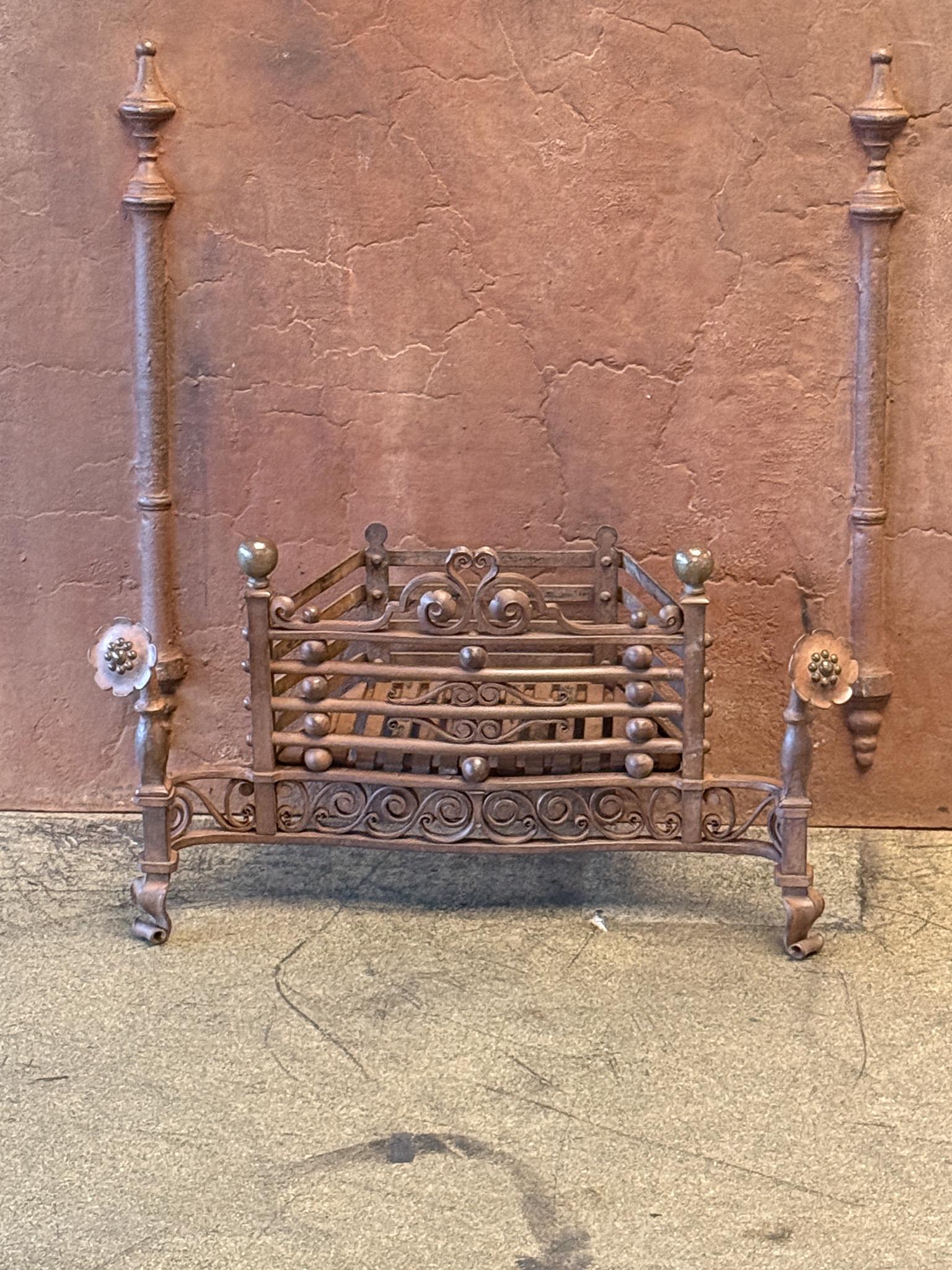 Jugendstil-Kaminholzrost „Ringlever“ aus der Jugendstilzeit, frühes 20. Jahrhundert im Zustand „Gut“ im Angebot in Soest, NL