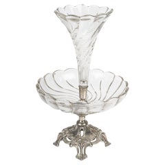 Centrotavola Soliflores in metallo argentato e cristallo di epoca liberty.