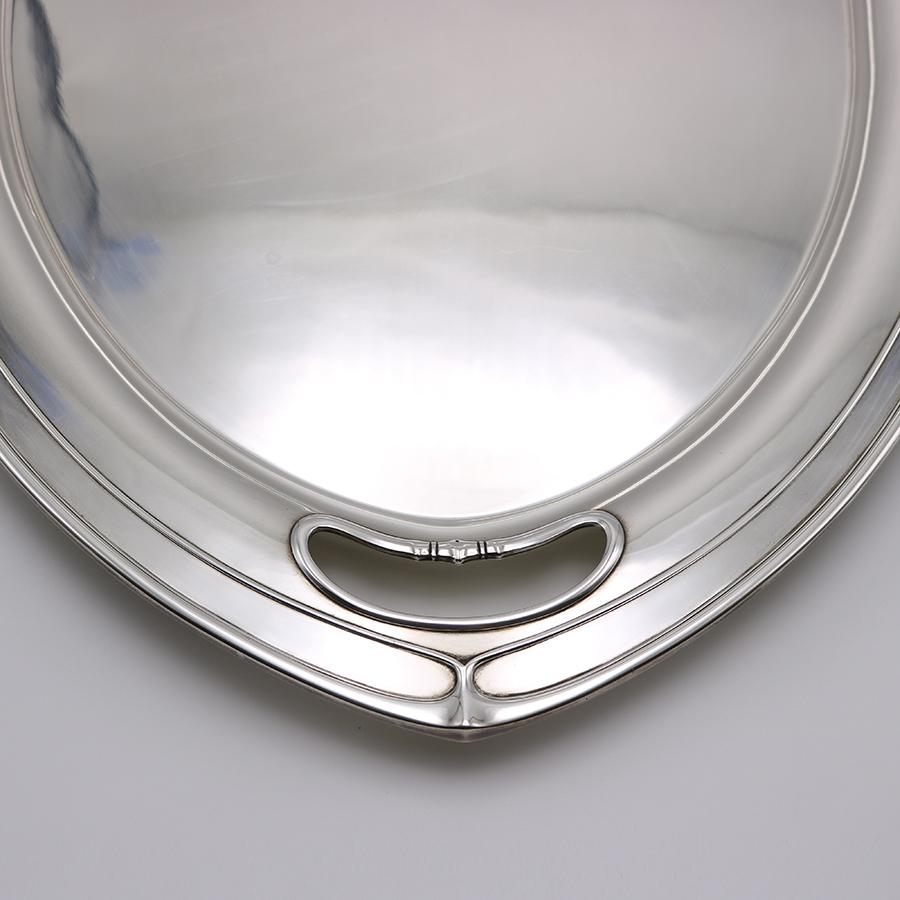 Argento Vassoio d'argento in stile Art Nouveau Inghilterra 1893 in vendita