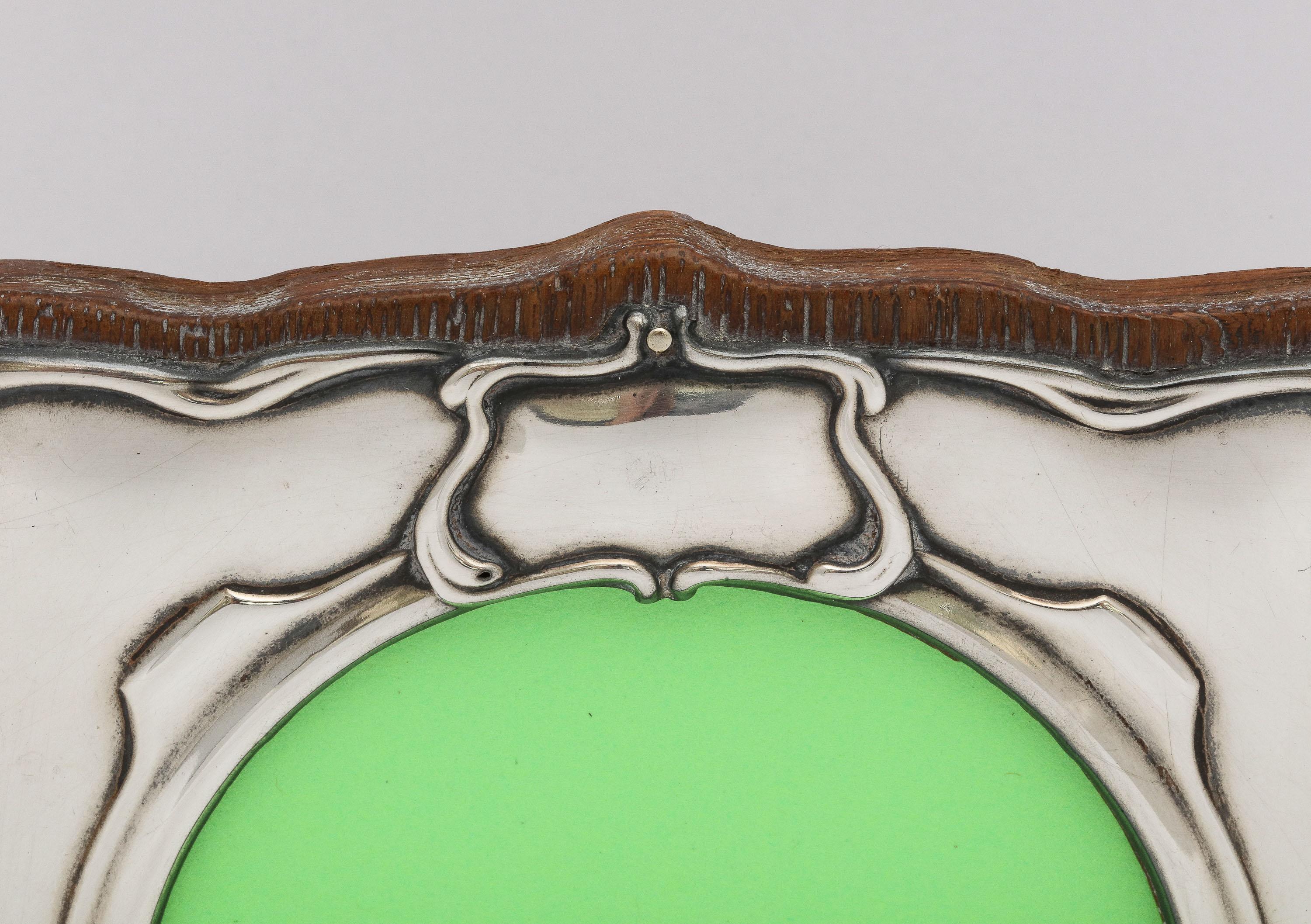 Art Nouveau Period Sterling Silver Wood-Backed Picture Frame In Good Condition For Sale In New York, NY