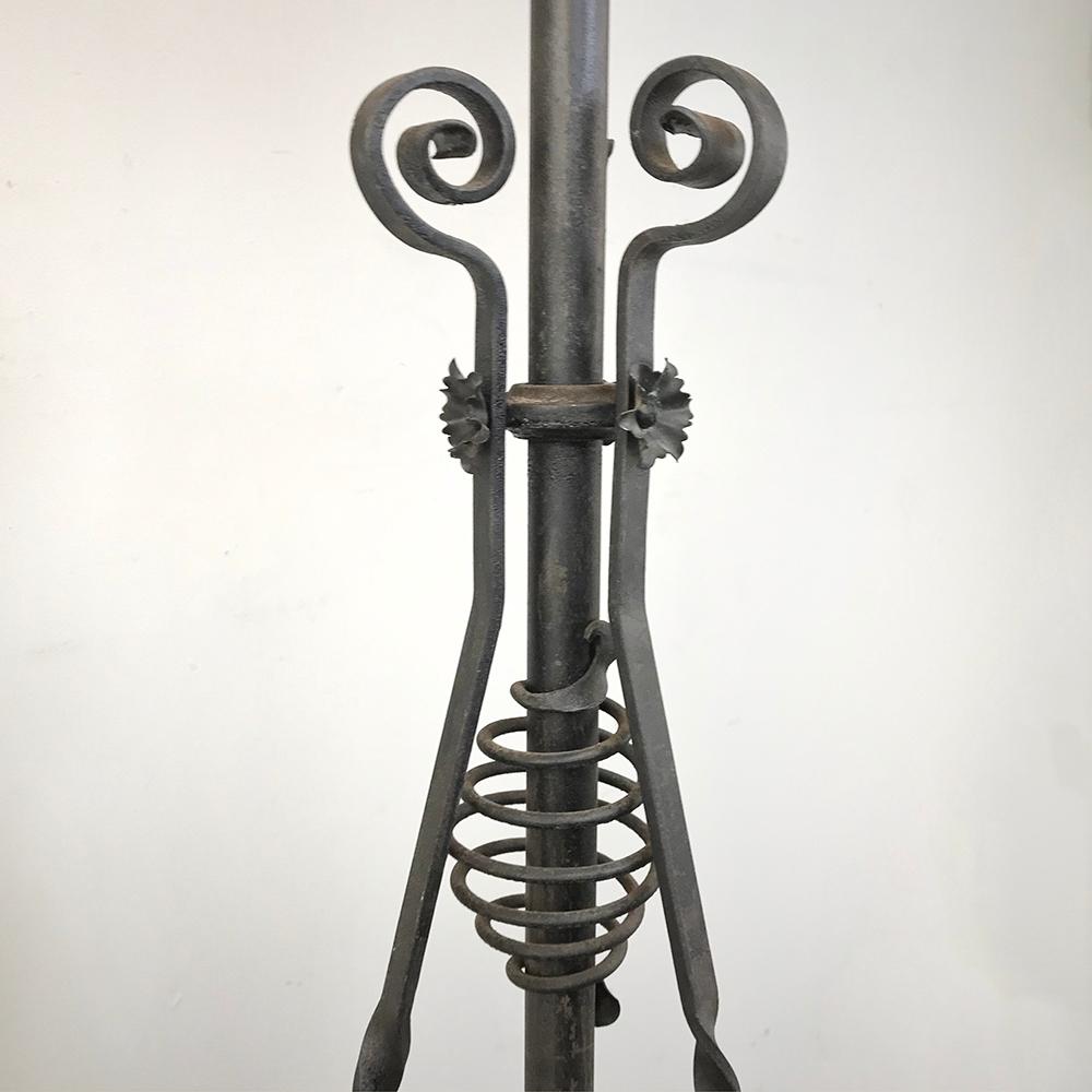 Art Nouveau Period Wrought Iron Floor Lamp For Sale 1