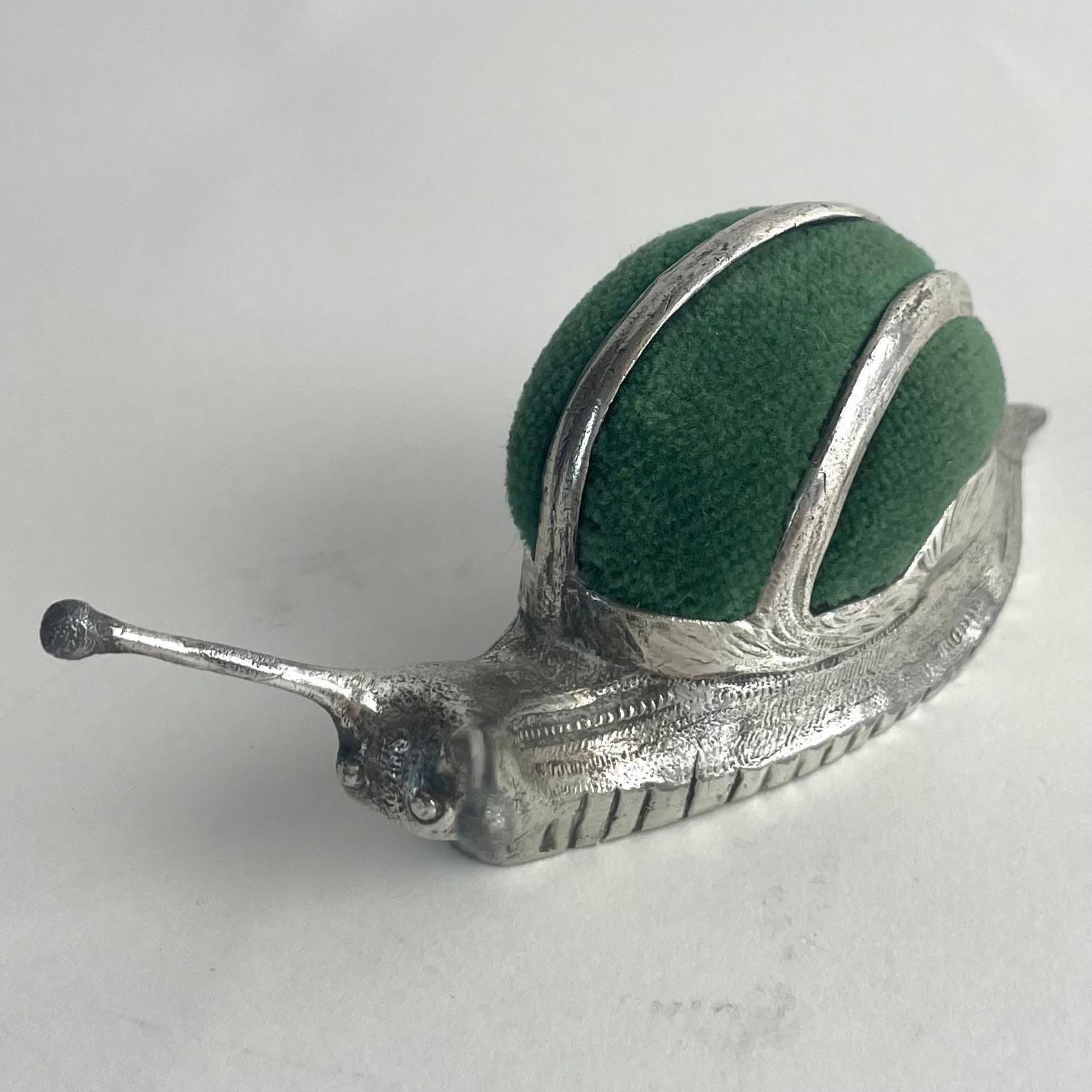 Art Nouveau Pewter and Velvet Snail-Shaped Pincushion, Early 20th Century For Sale 4