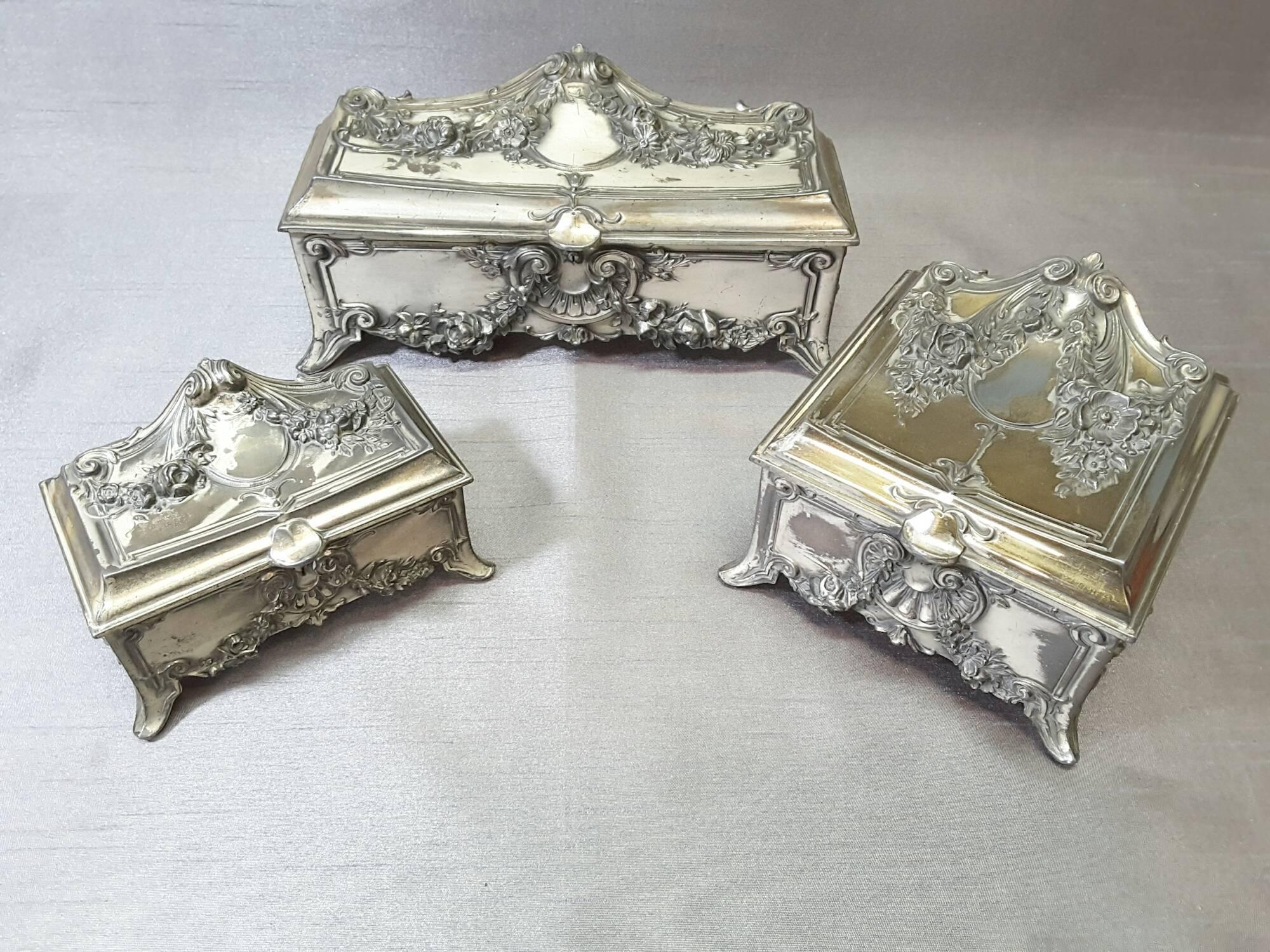  Art Nouveau Pewter Jewelry Caskets by W.B. Mfg. Co./Weidlich Bros. For Sale 6