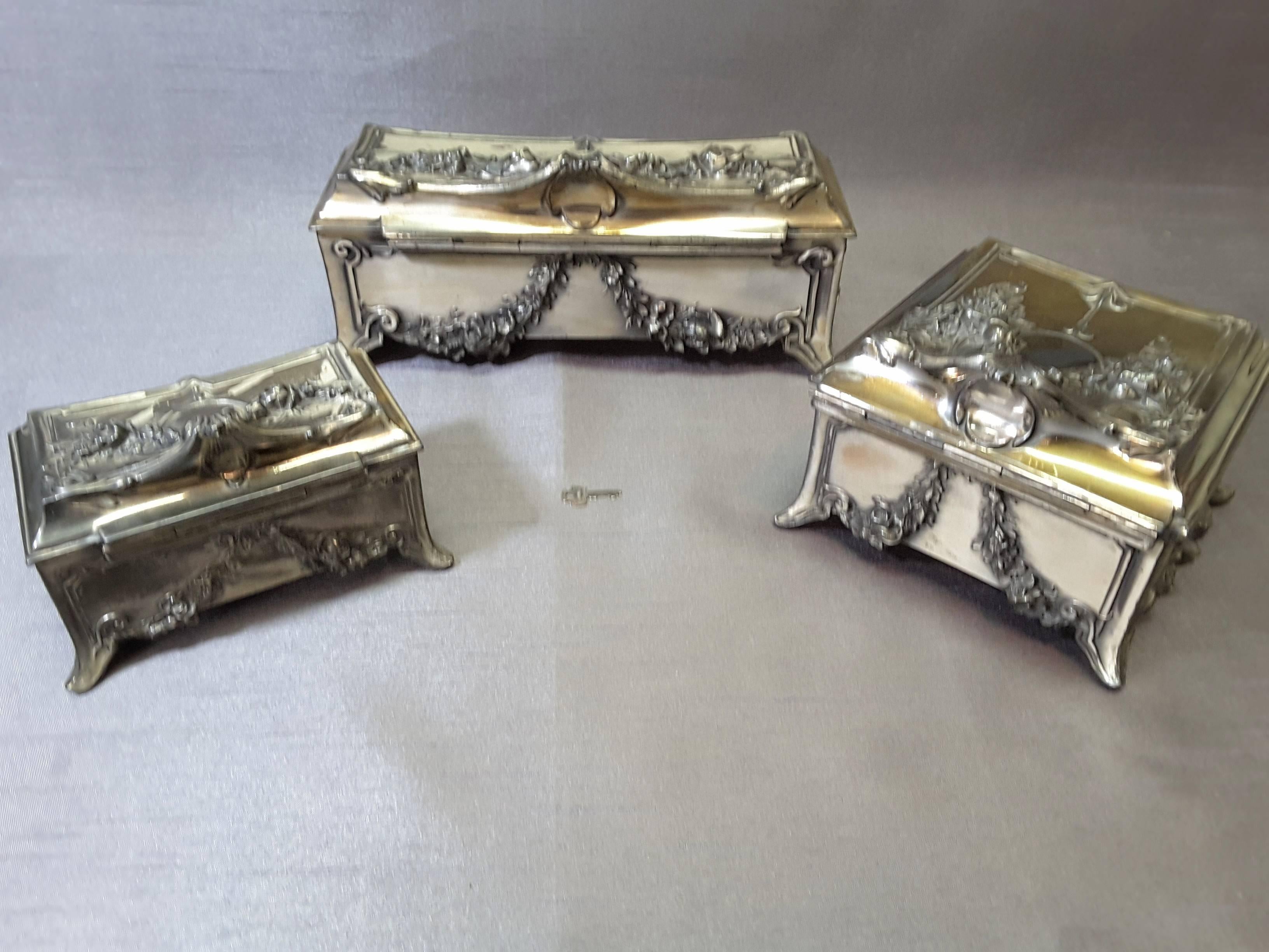 Metalwork  Art Nouveau Pewter Jewelry Caskets by W.B. Mfg. Co./Weidlich Bros. For Sale