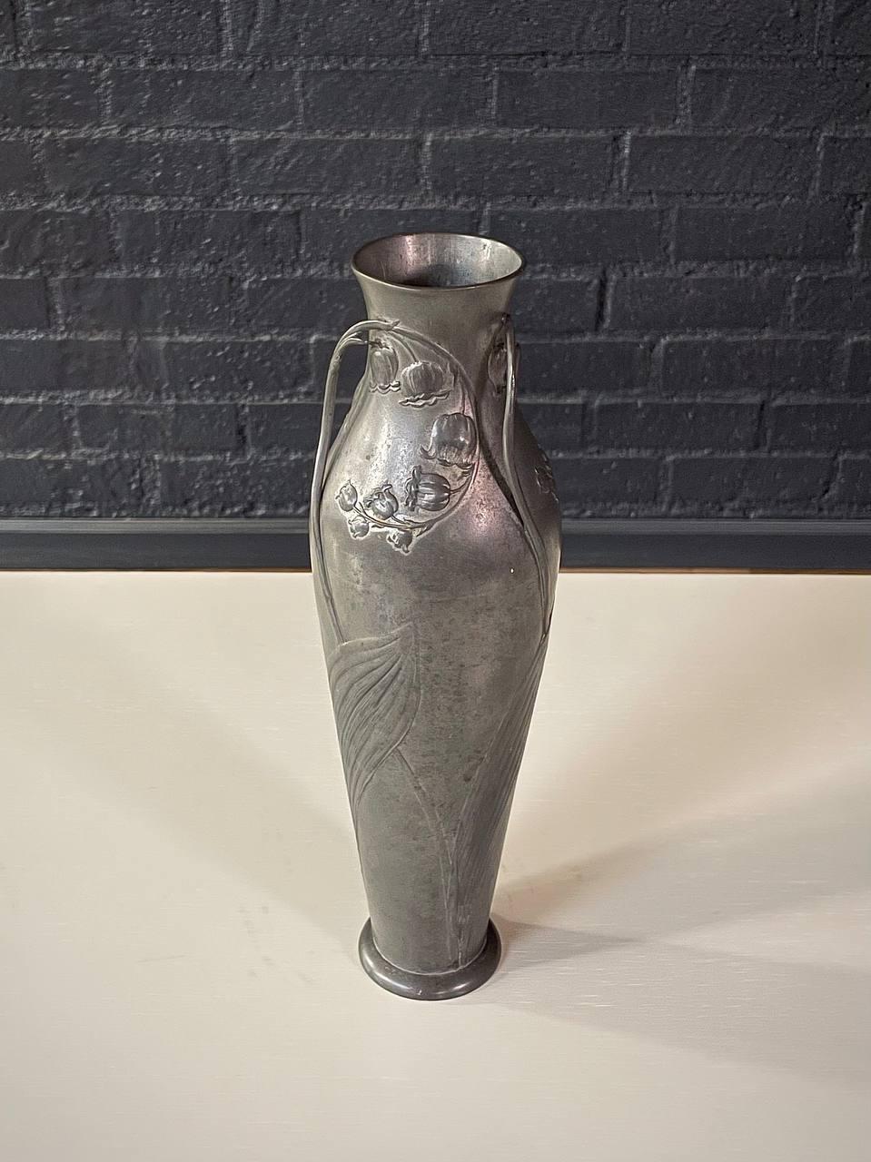 Jugendstilvase aus Zinn von Kayserzinn (Art nouveau)