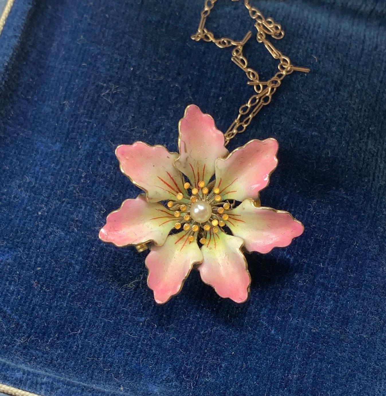 Art Nouveau Pink Enamel Flower Pearl Necklace 14 Karat Gold Pendant Or Brooch In Excellent Condition For Sale In New York, NY