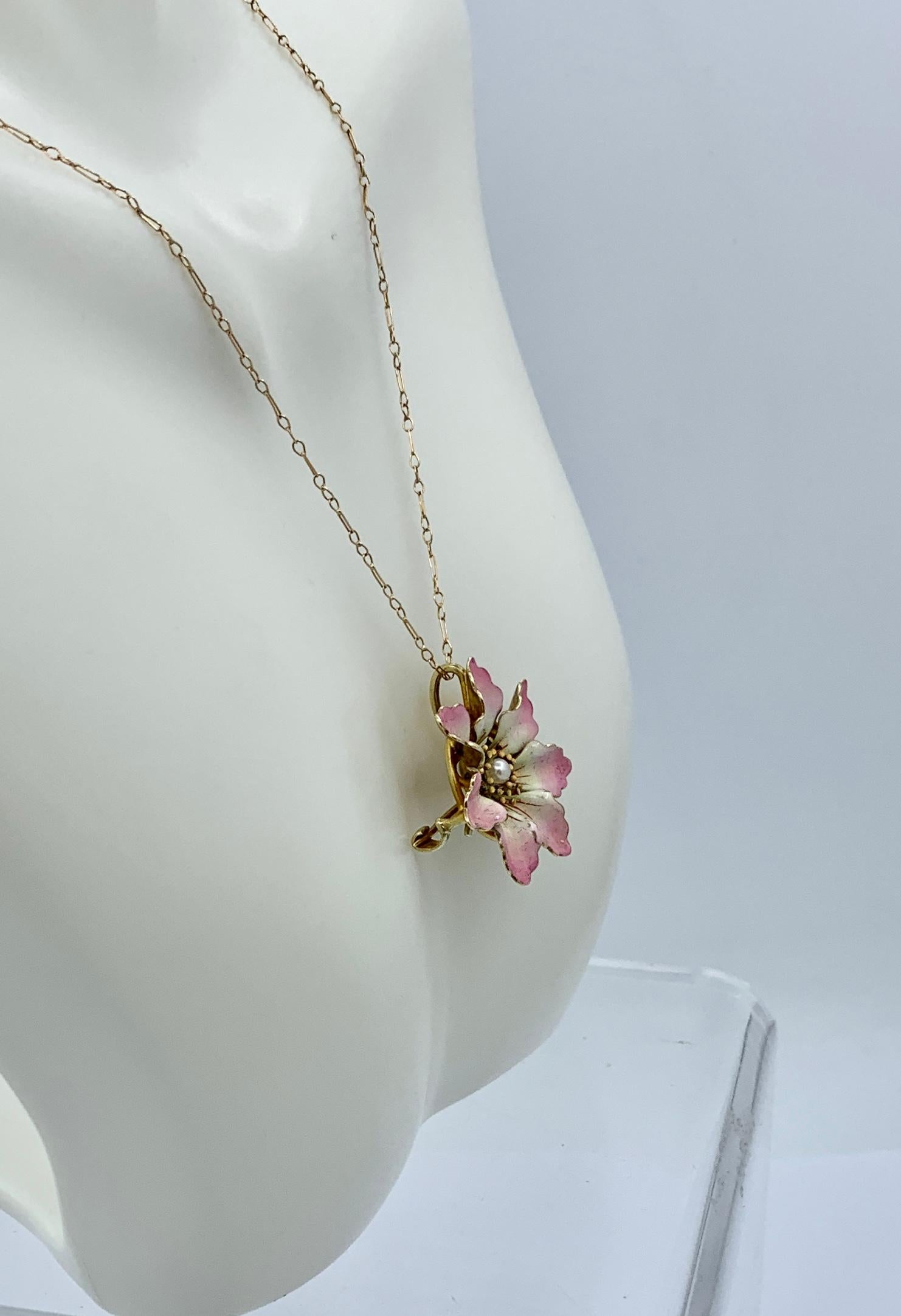 Art Nouveau Pink Enamel Flower Pearl Necklace 14 Karat Gold Pendant Or Brooch For Sale 4