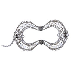 Art Nouveau Platinum Bow Brooch Natural Pearls Diamonds, 1910