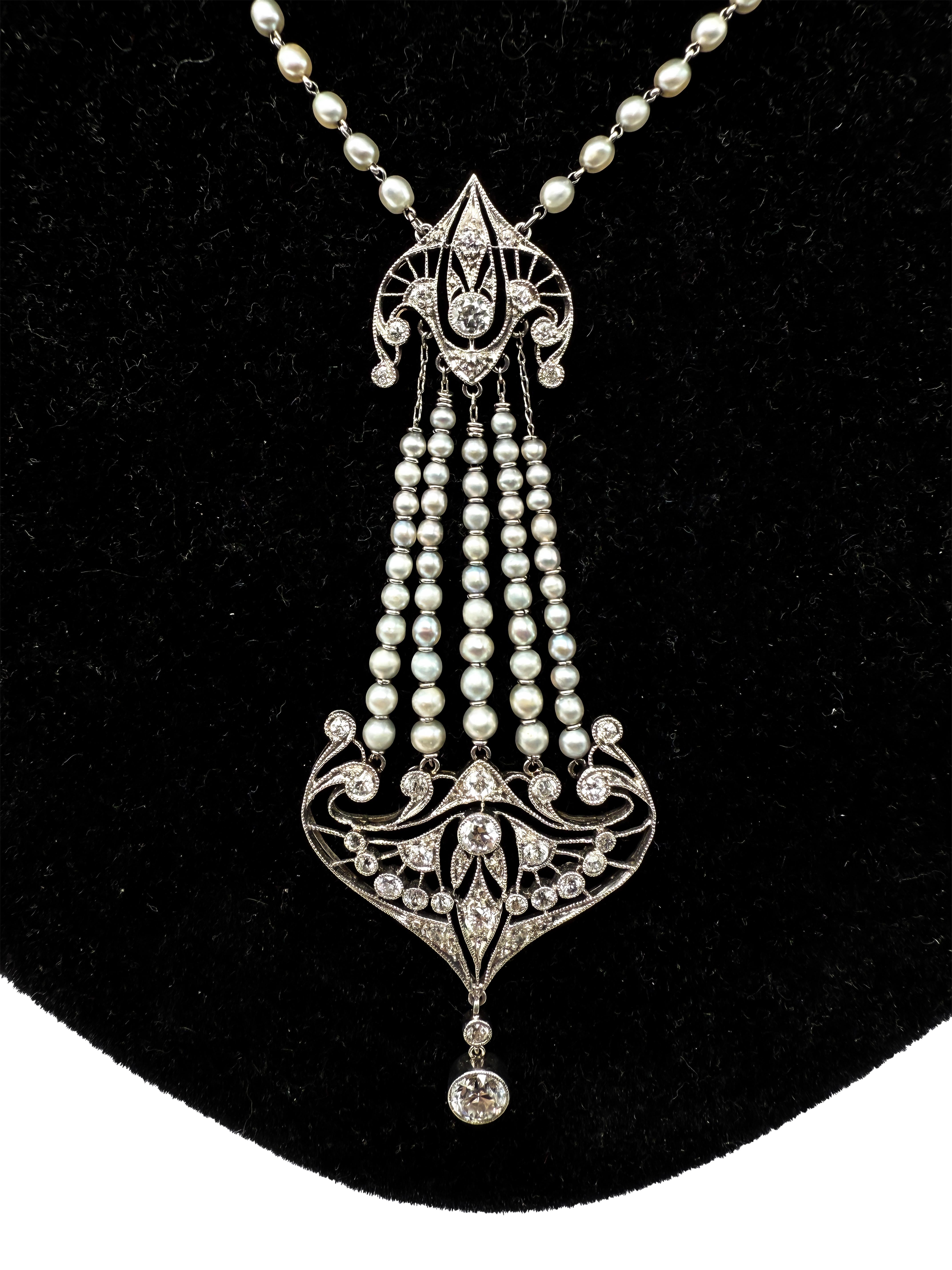 Collier Art Nouveau in platino con diamanti e perle In condizioni buone in vendita a Berlin, DE