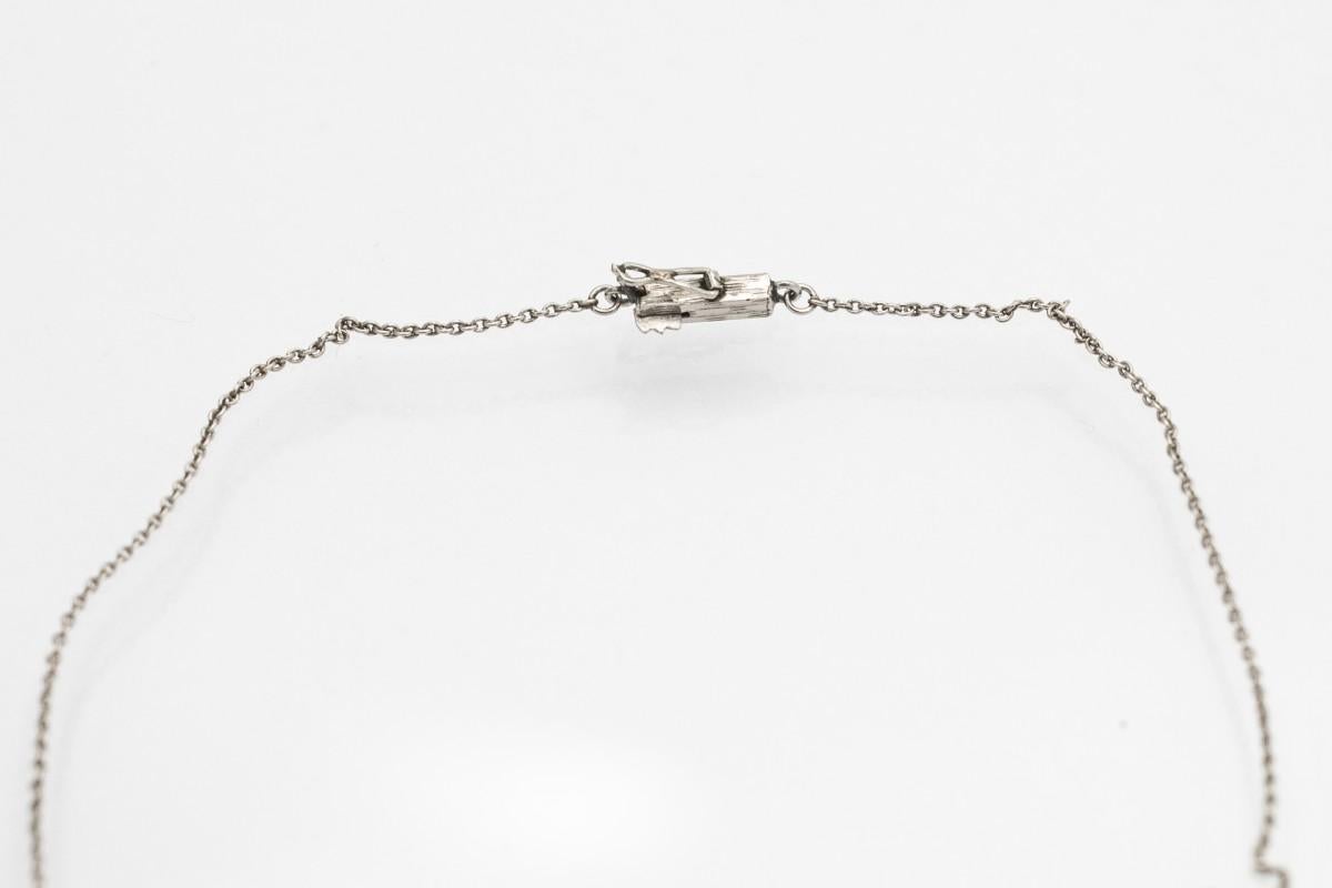 da uomo o donna Art Nouveau Platinum Necklace with Diamonds, circa 1900. in vendita