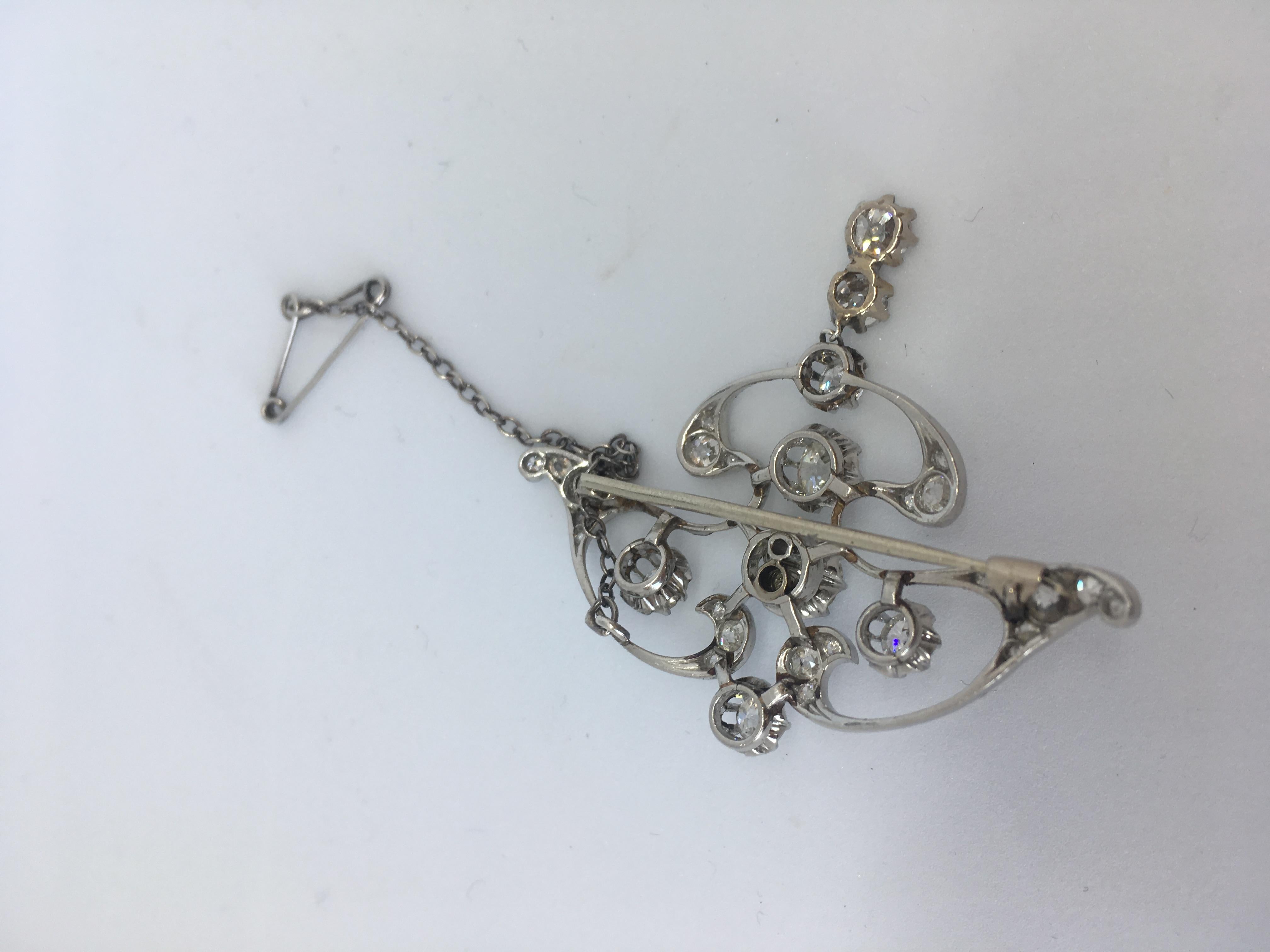 Art Nouveau Platinum White Diamond Pendant Brooch In Good Condition For Sale In Glasgow, Glasgow